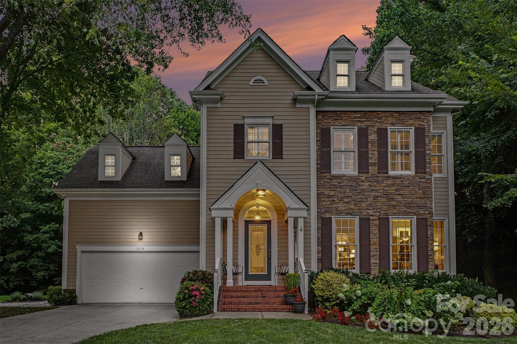7814 Hollow Oaks Ln, Waxhaw, NC 28173