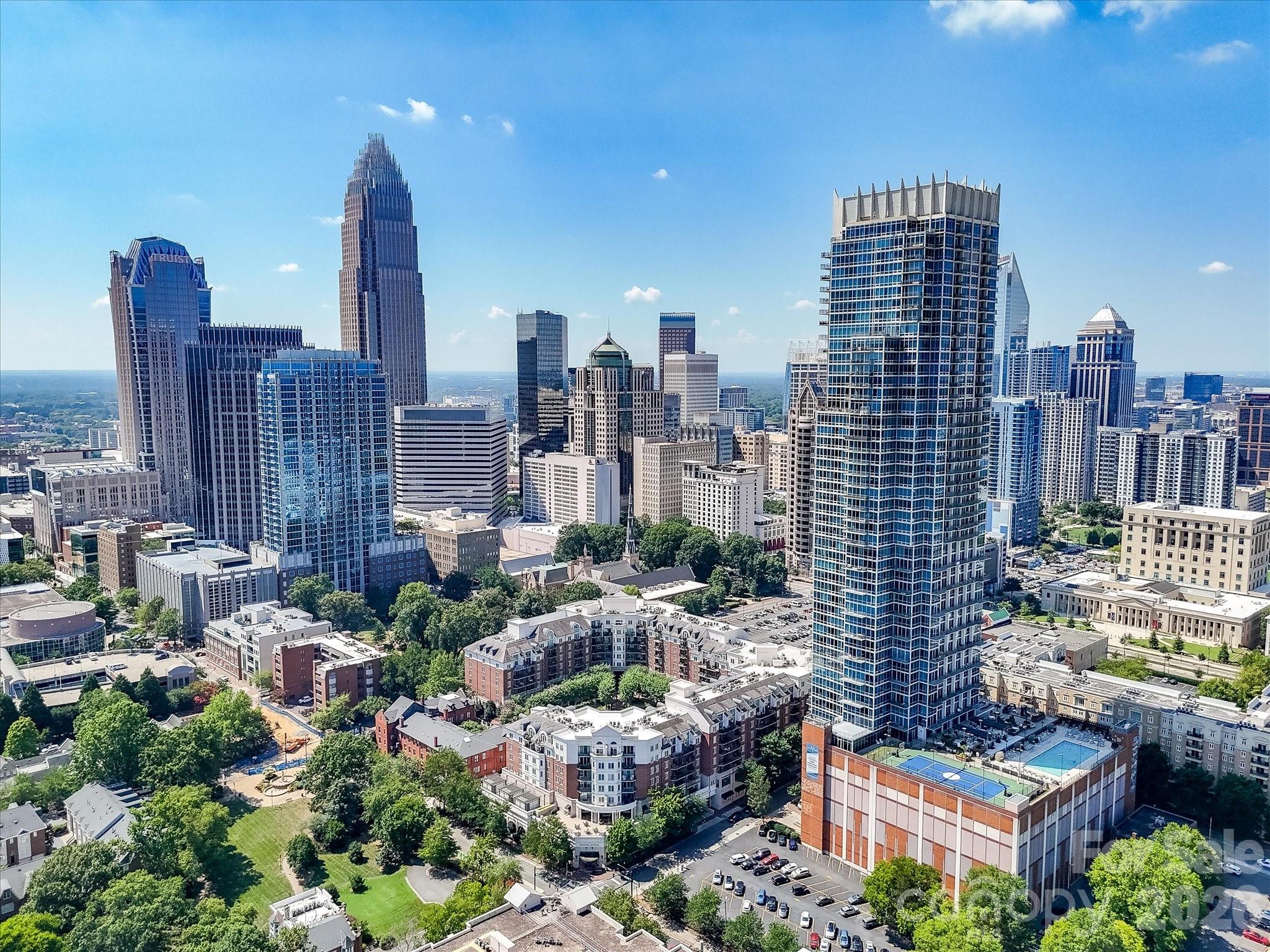 300 W 5th St #2, Charlotte, NC 28202