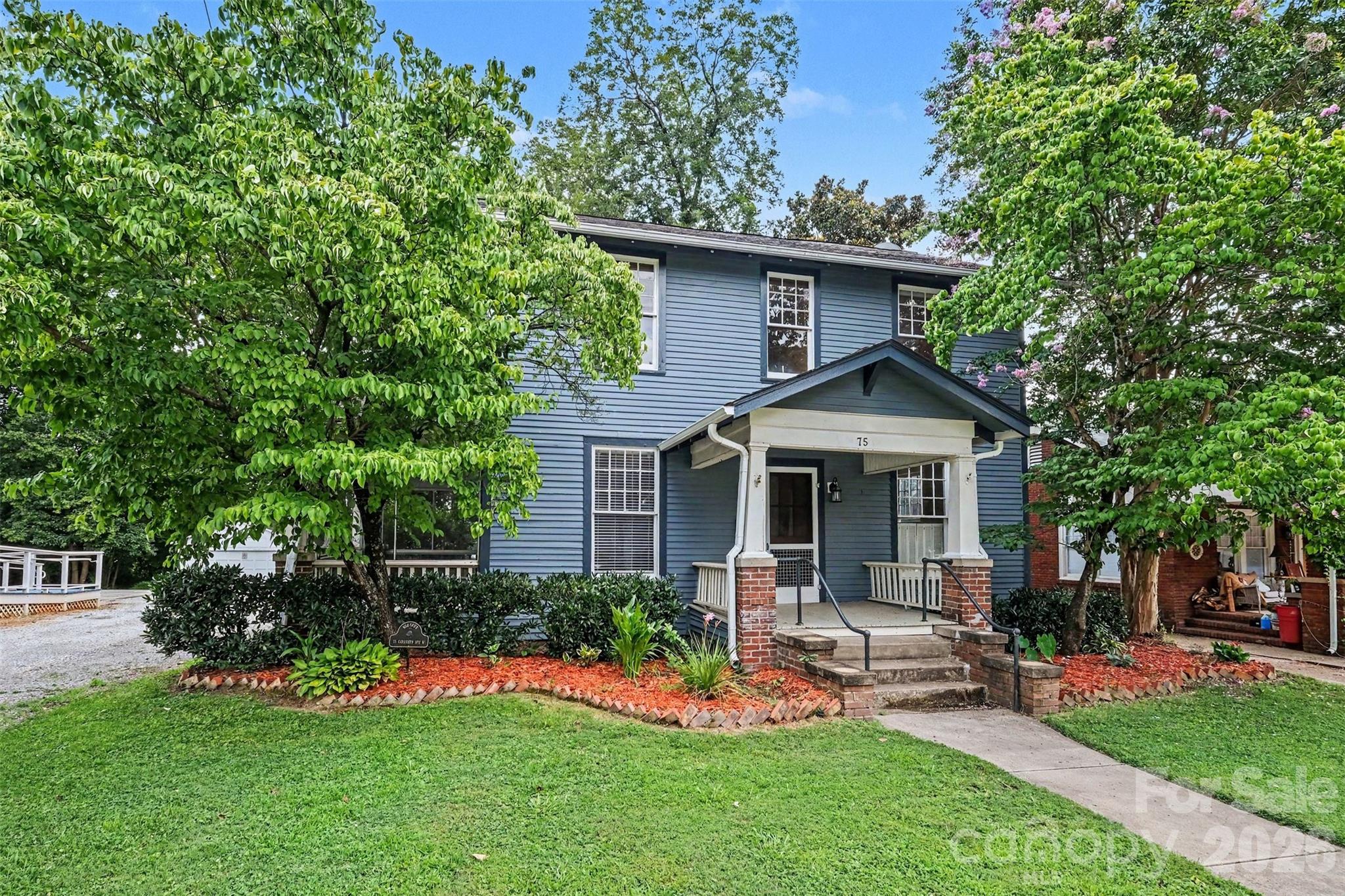75 Cabarrus Ave, Concord, NC 28025