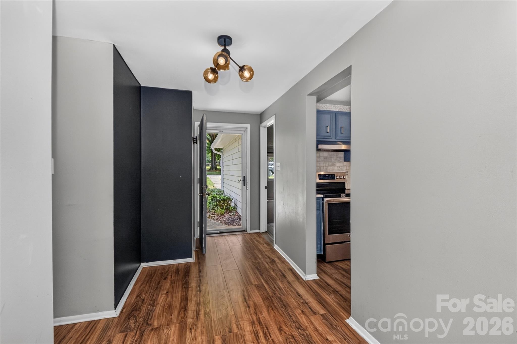 5900 Tillery Dr, Charlotte, NC 28226