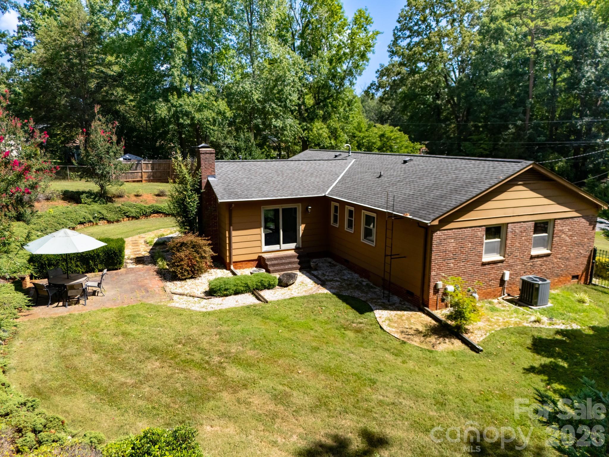 1433 Niagara Cir, Charlotte, NC 28214