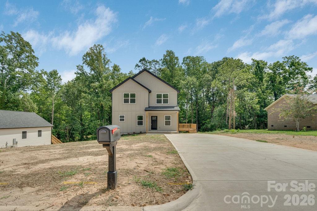502 N Pine St, Cherryville, NC 28021