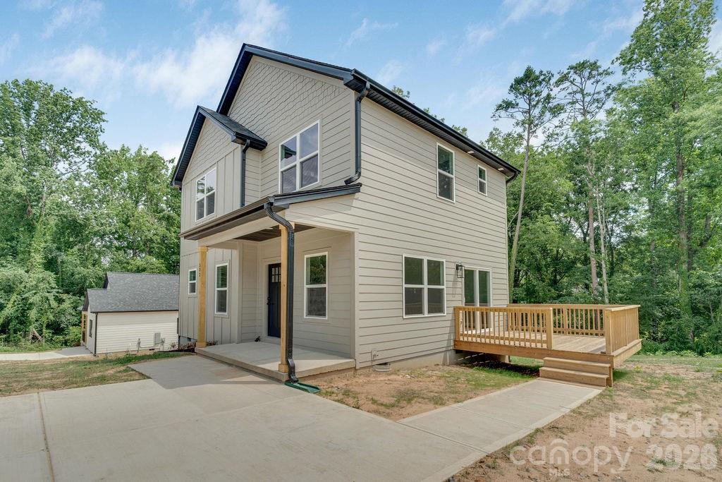 502 N Pine St, Cherryville, NC 28021