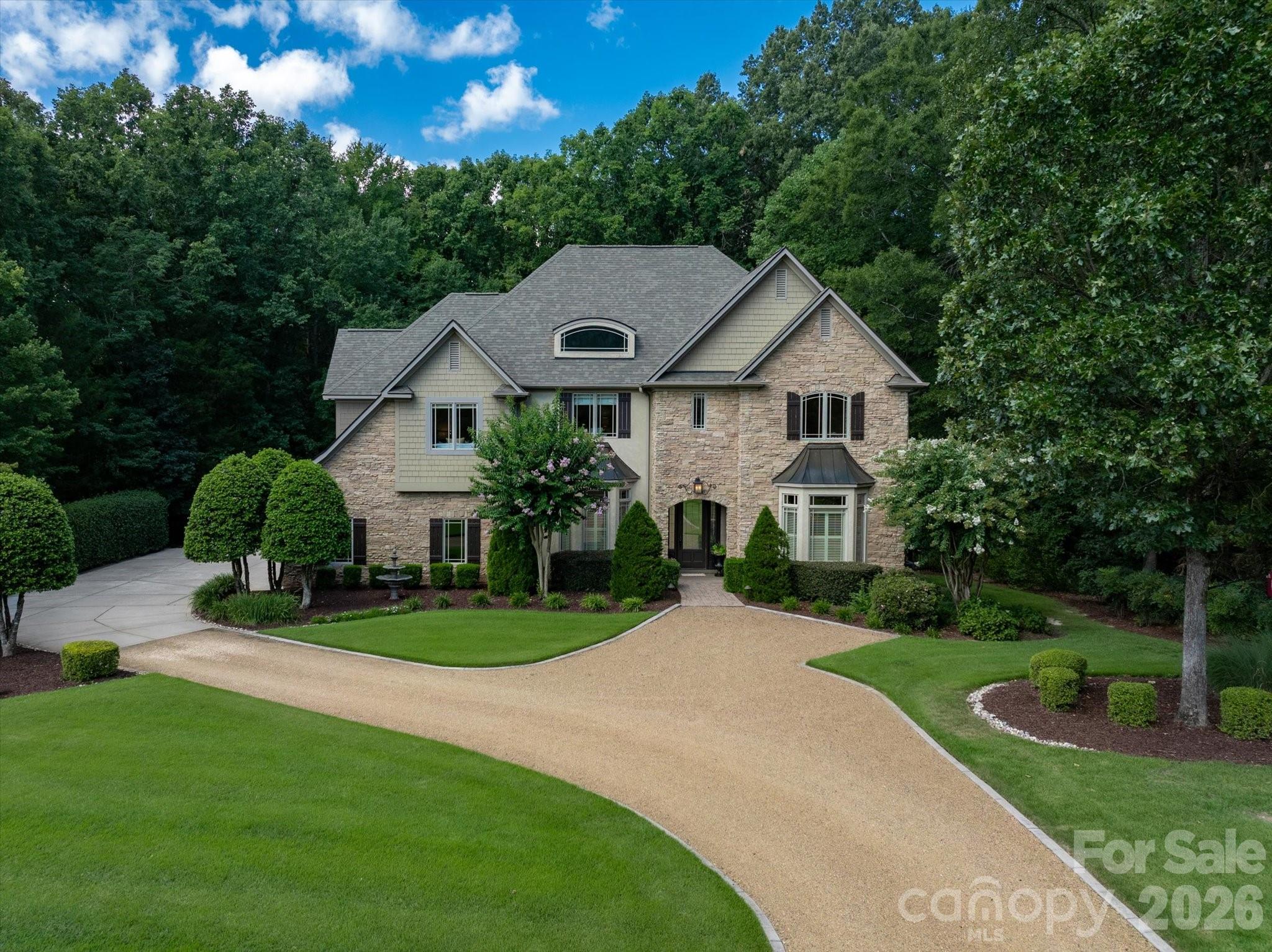 1122 Dobson Dr, Waxhaw, NC 28173