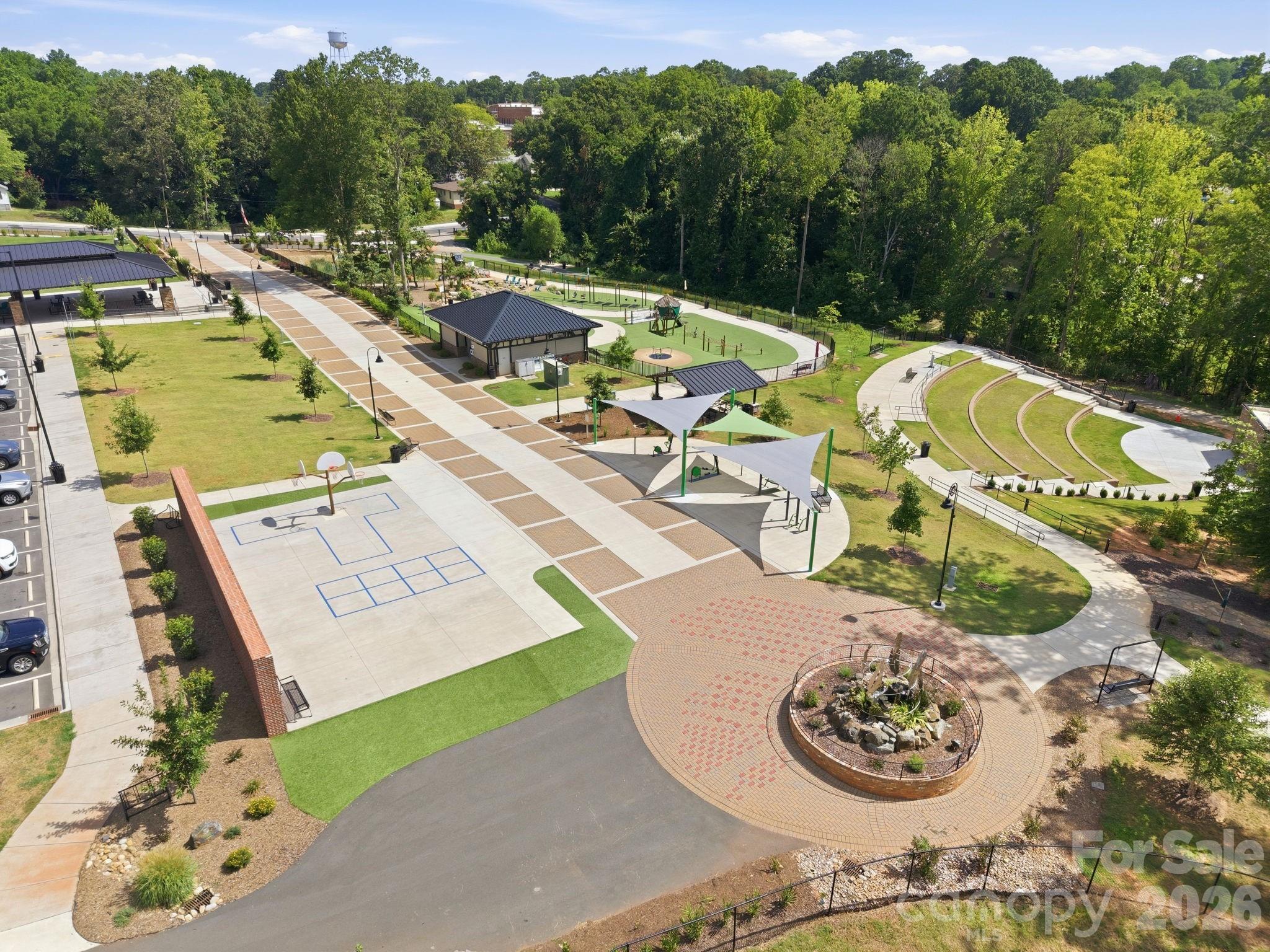 400 Olin Dr, Waxhaw, NC 28173