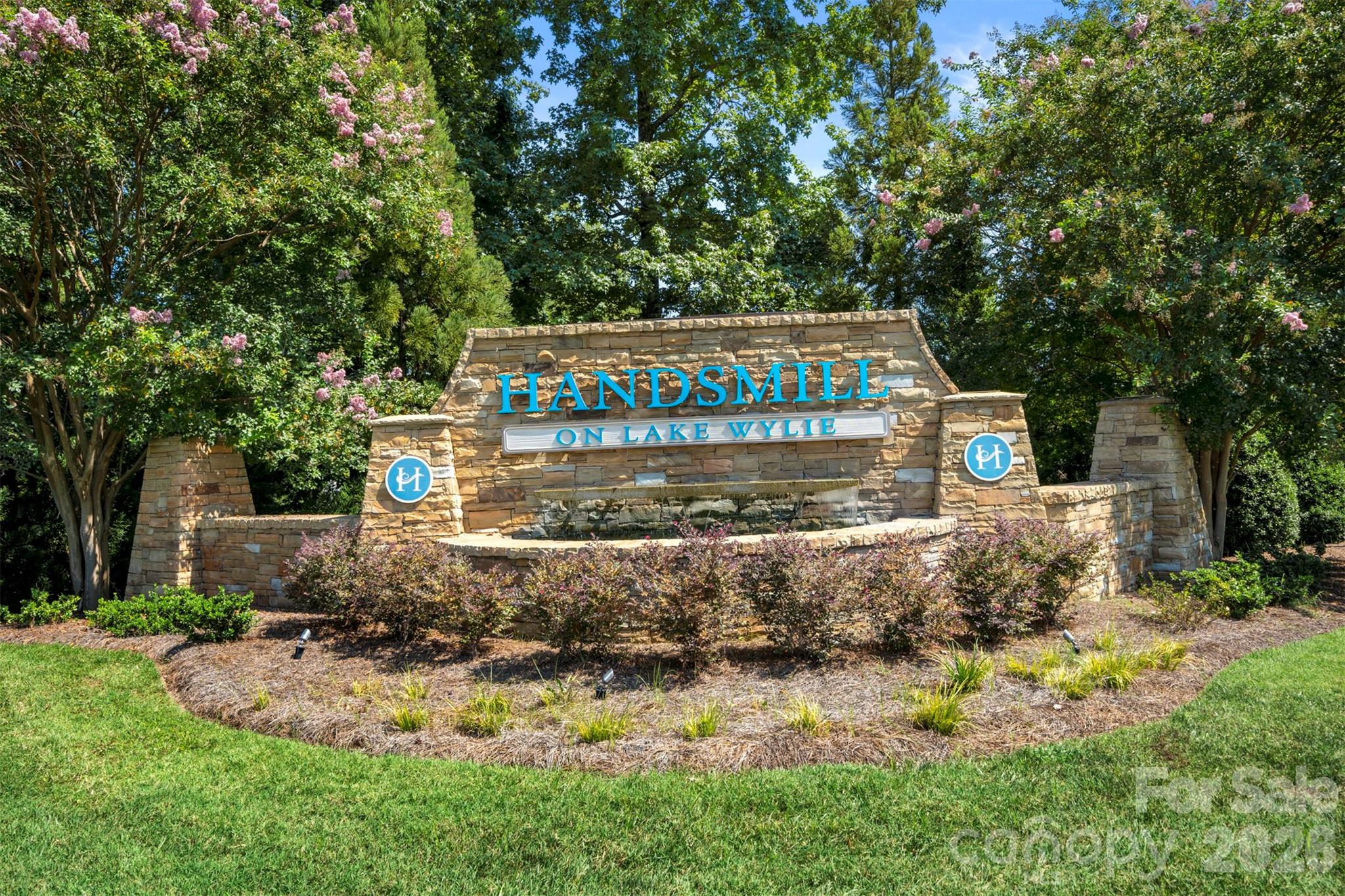 1115 Streamside Ln, York, SC 29745