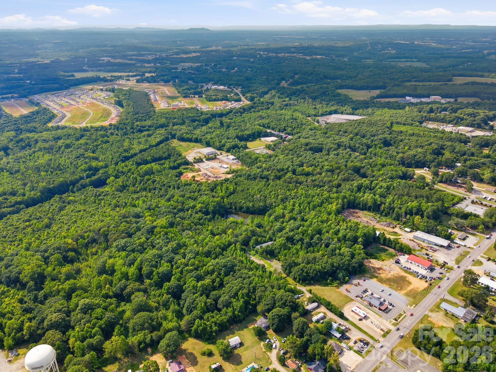 2531 N Aspen St, Lincolnton, NC 28092