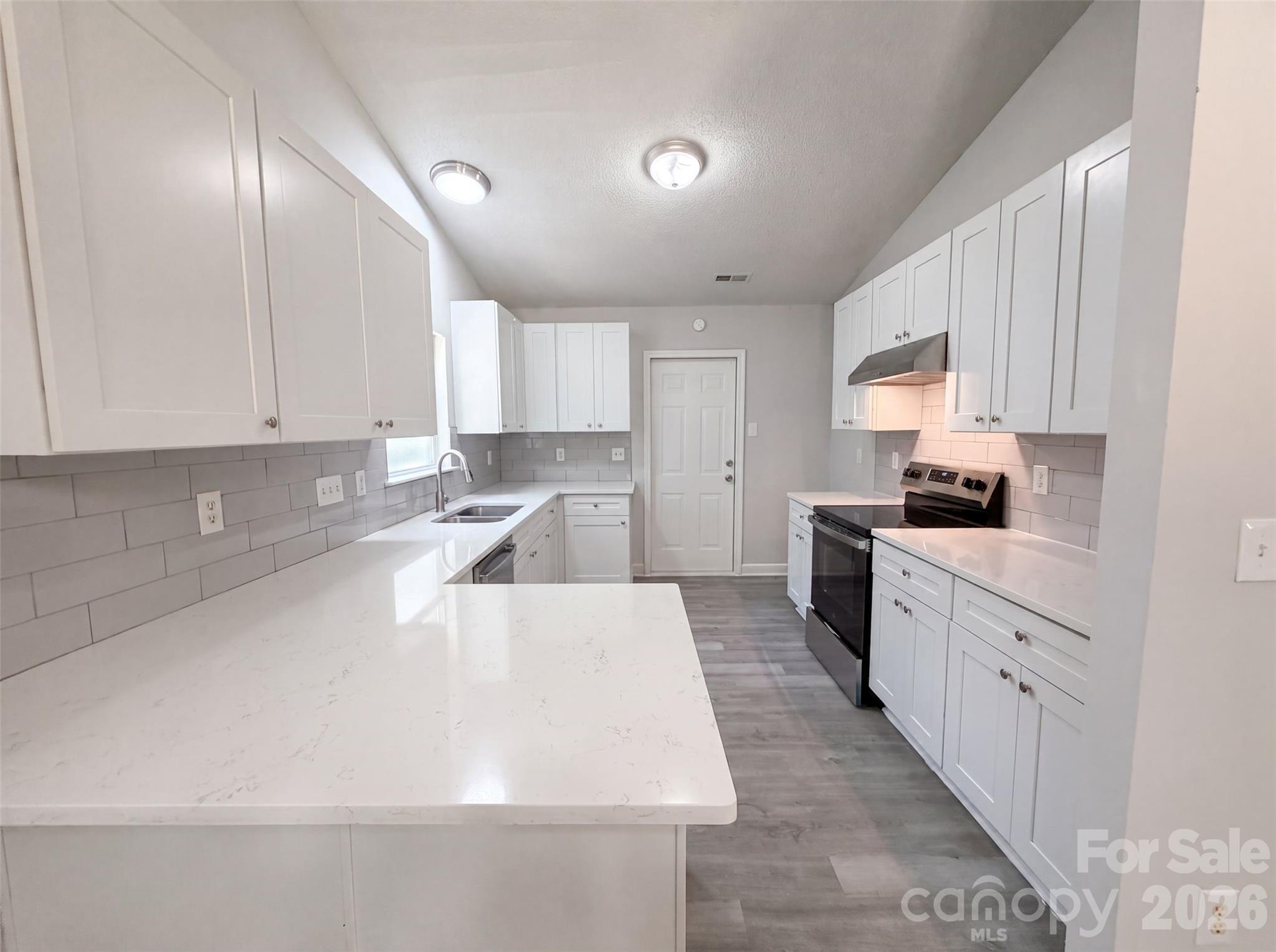 2223 Mancke Dr, Rock Hill, SC 29732