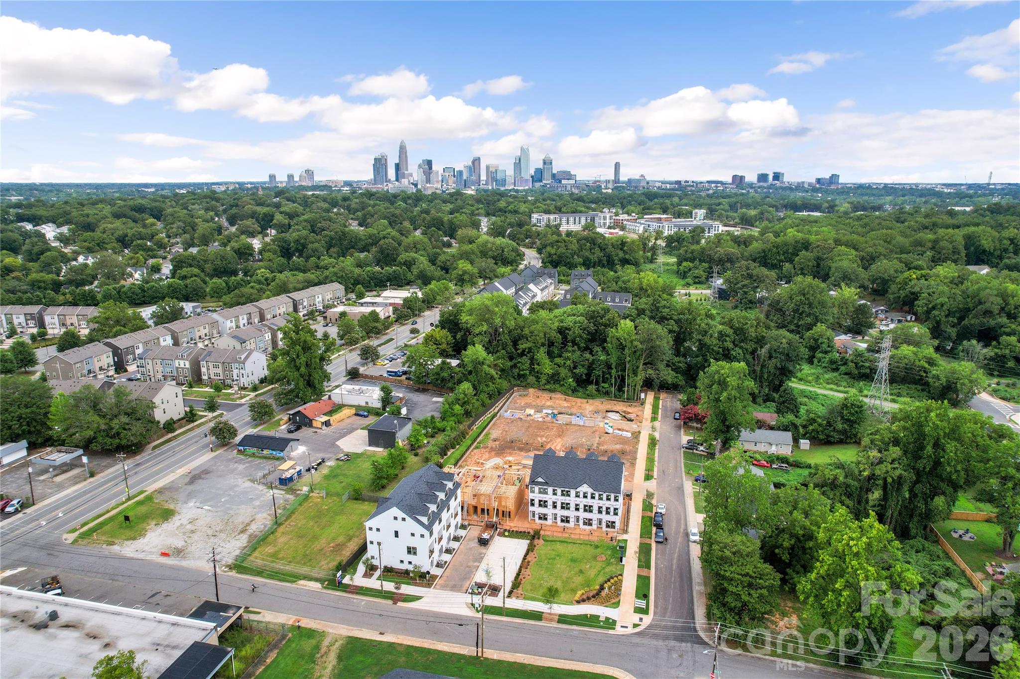 1009 Revival Row, Charlotte, NC 28208