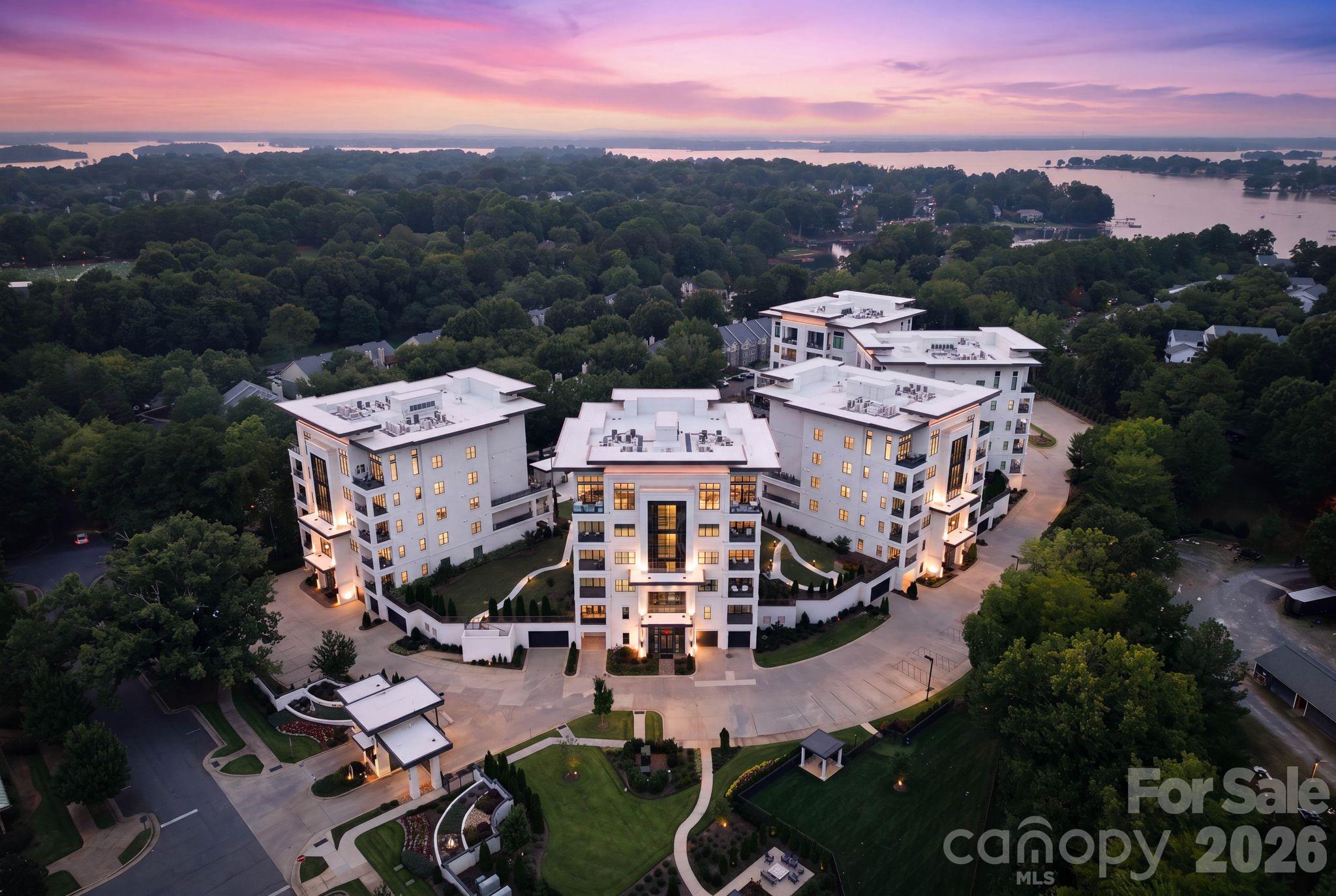 19329 Watermark Dr #221, Cornelius, NC 28031