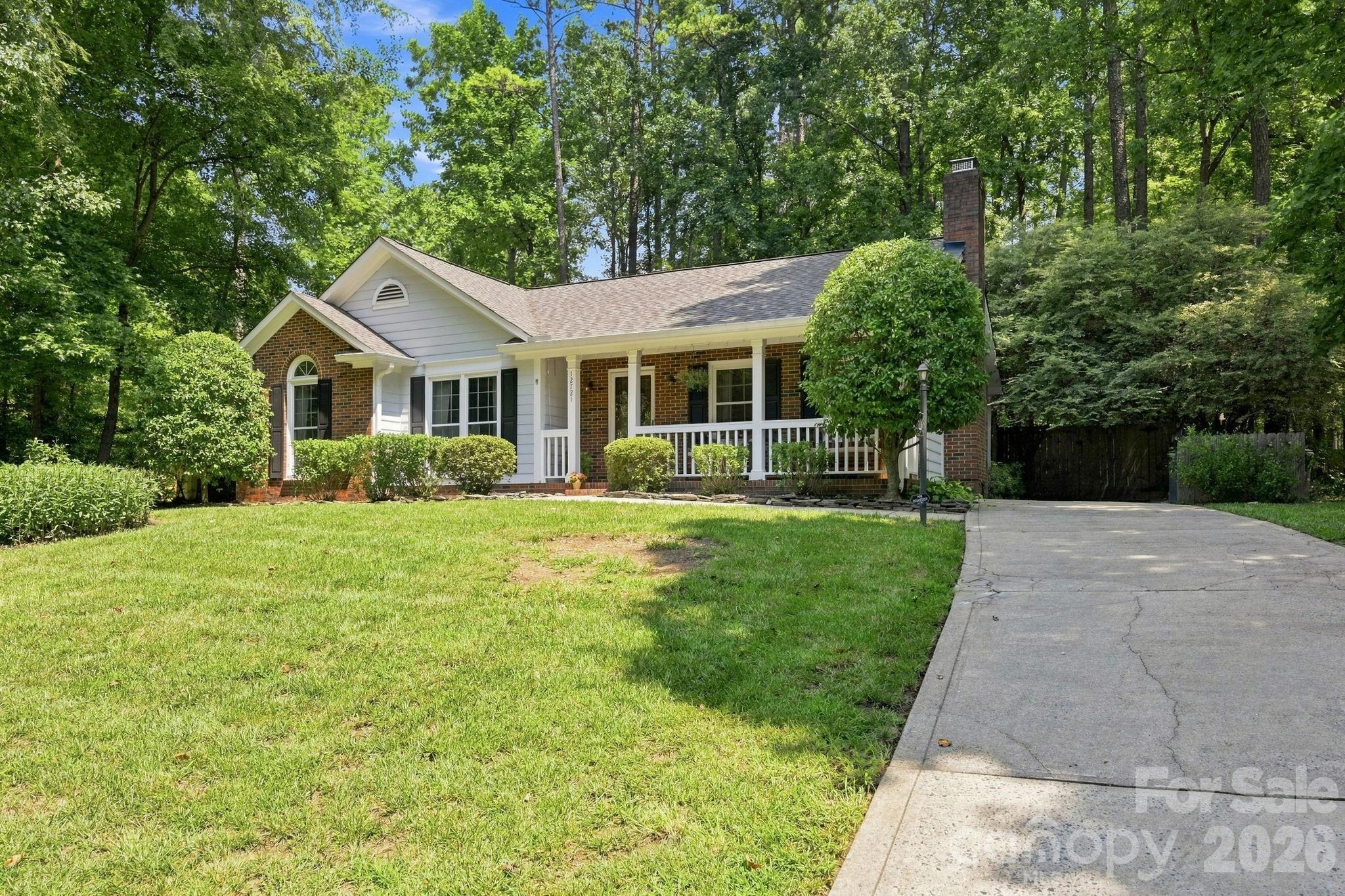 12721 Newstead Rd, Huntersville, NC 28078