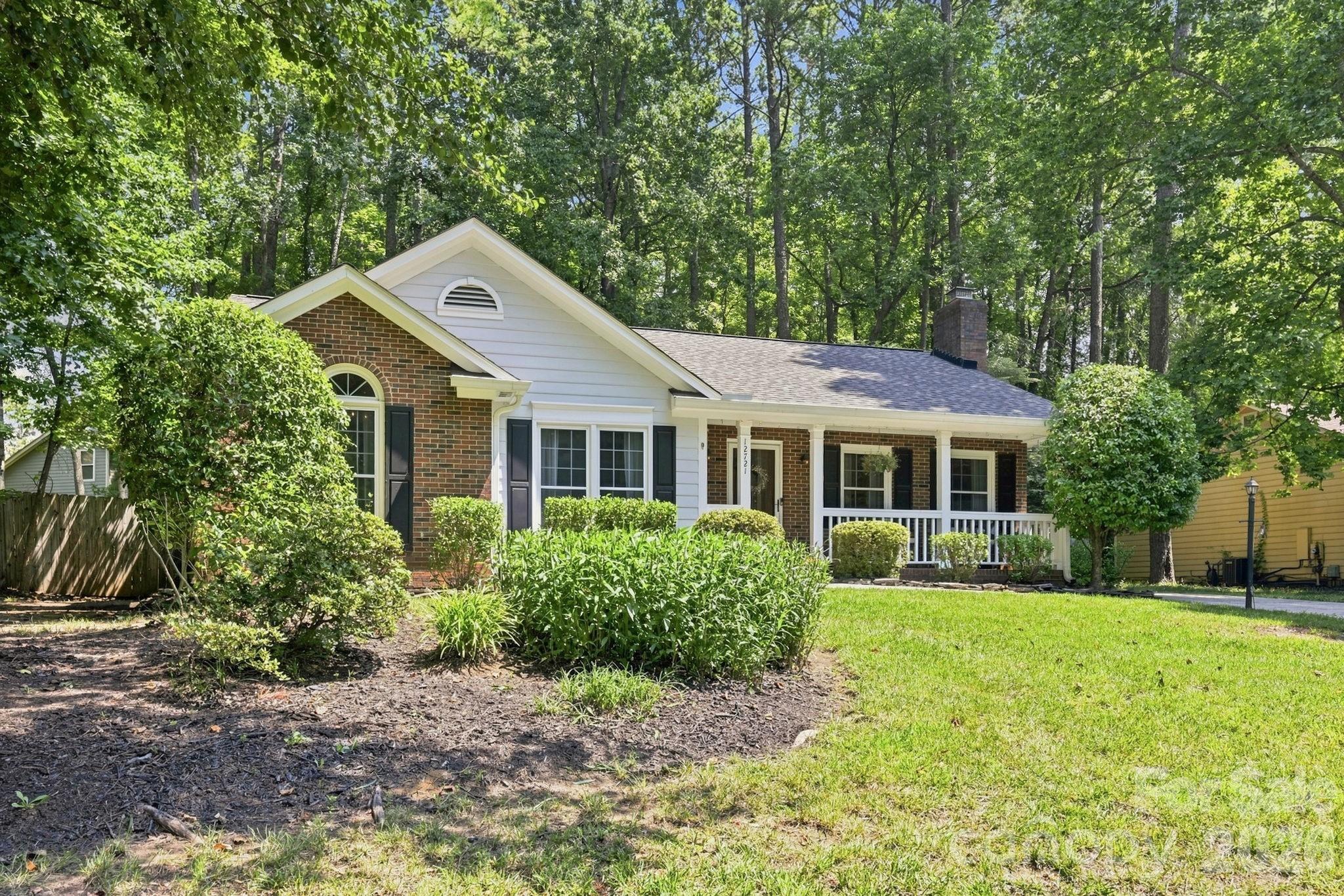 12721 Newstead Rd, Huntersville, NC 28078