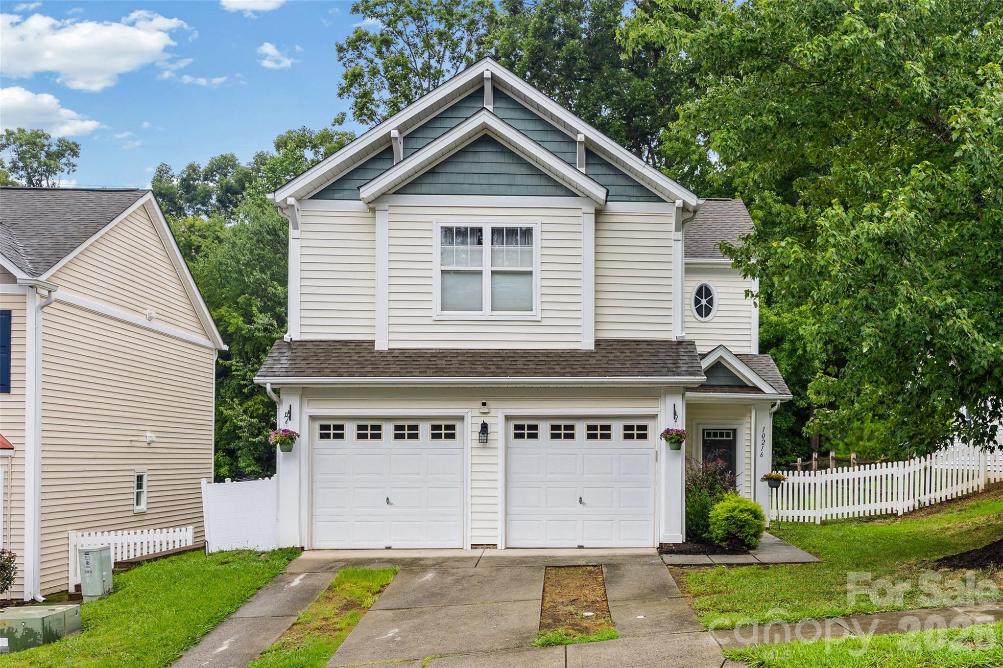 10216 Old Carolina Dr, Charlotte, NC 28214
