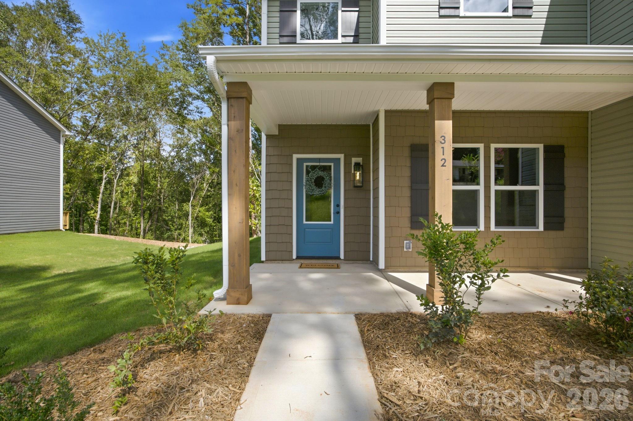 312 North St, Dallas, NC 28034