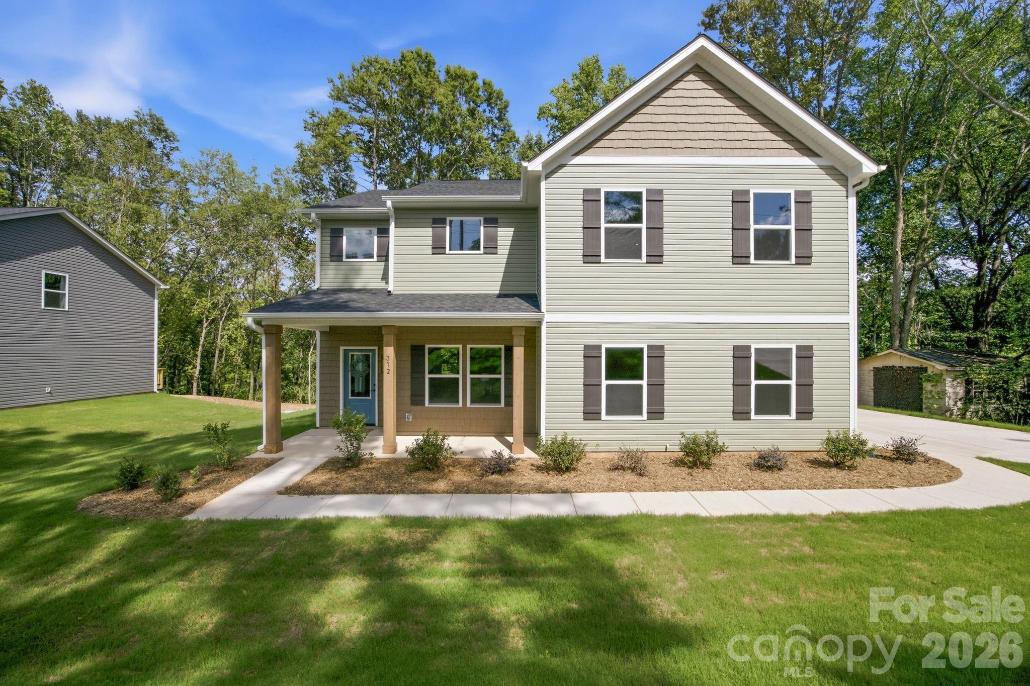 312 North St, Dallas, NC 28034