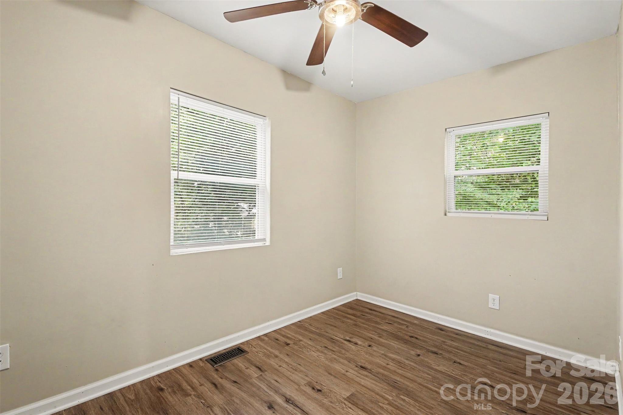 125 Gains Ln, Statesville, NC 28677