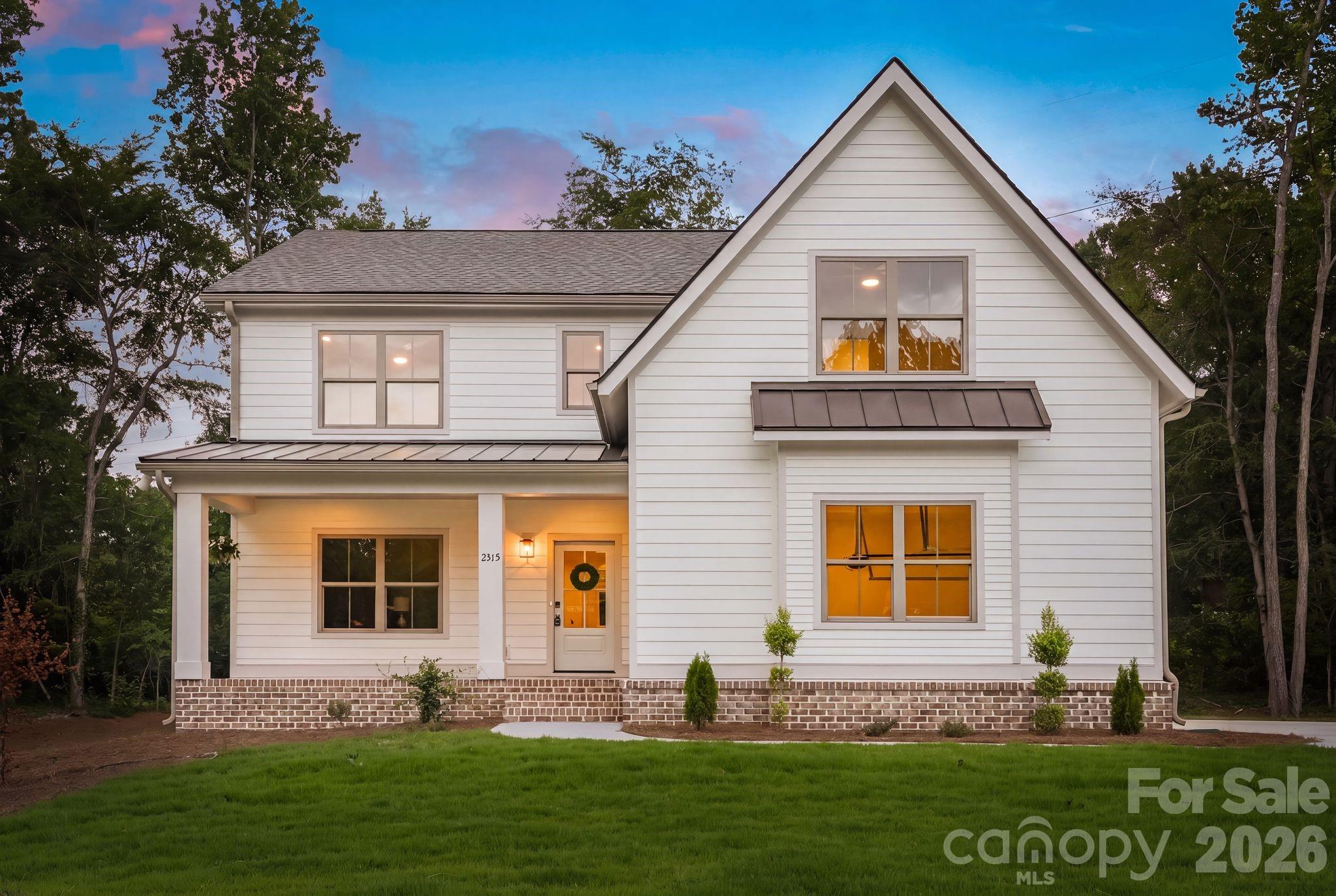 2315 Chateau Ct, Matthews, NC 28105