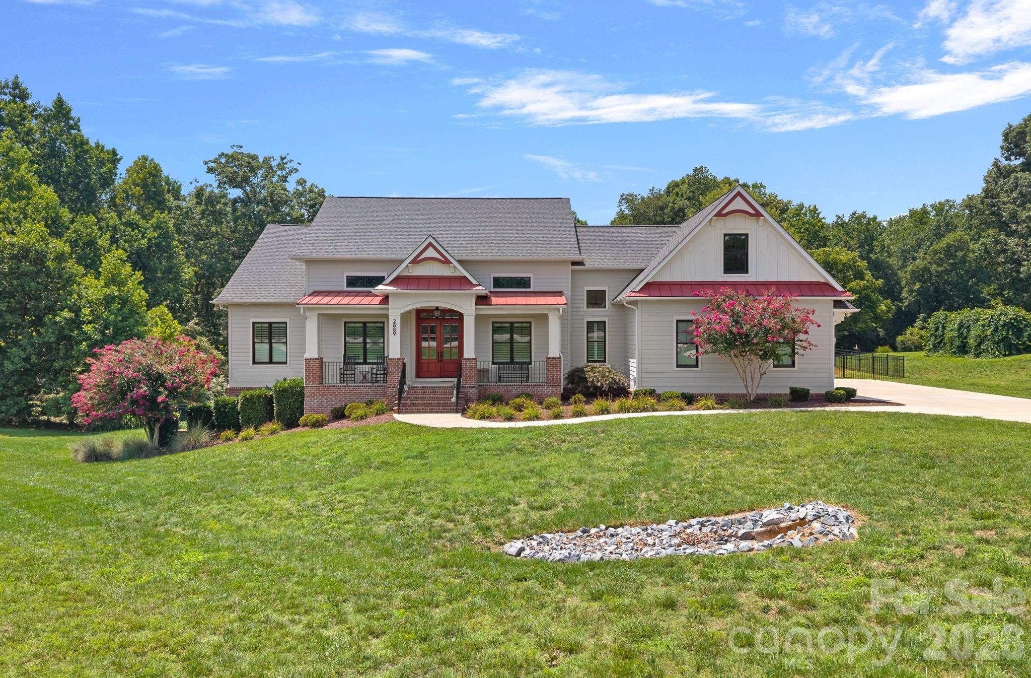 2889 Mount Pleasant Rd, Sherrills Ford, NC 28673