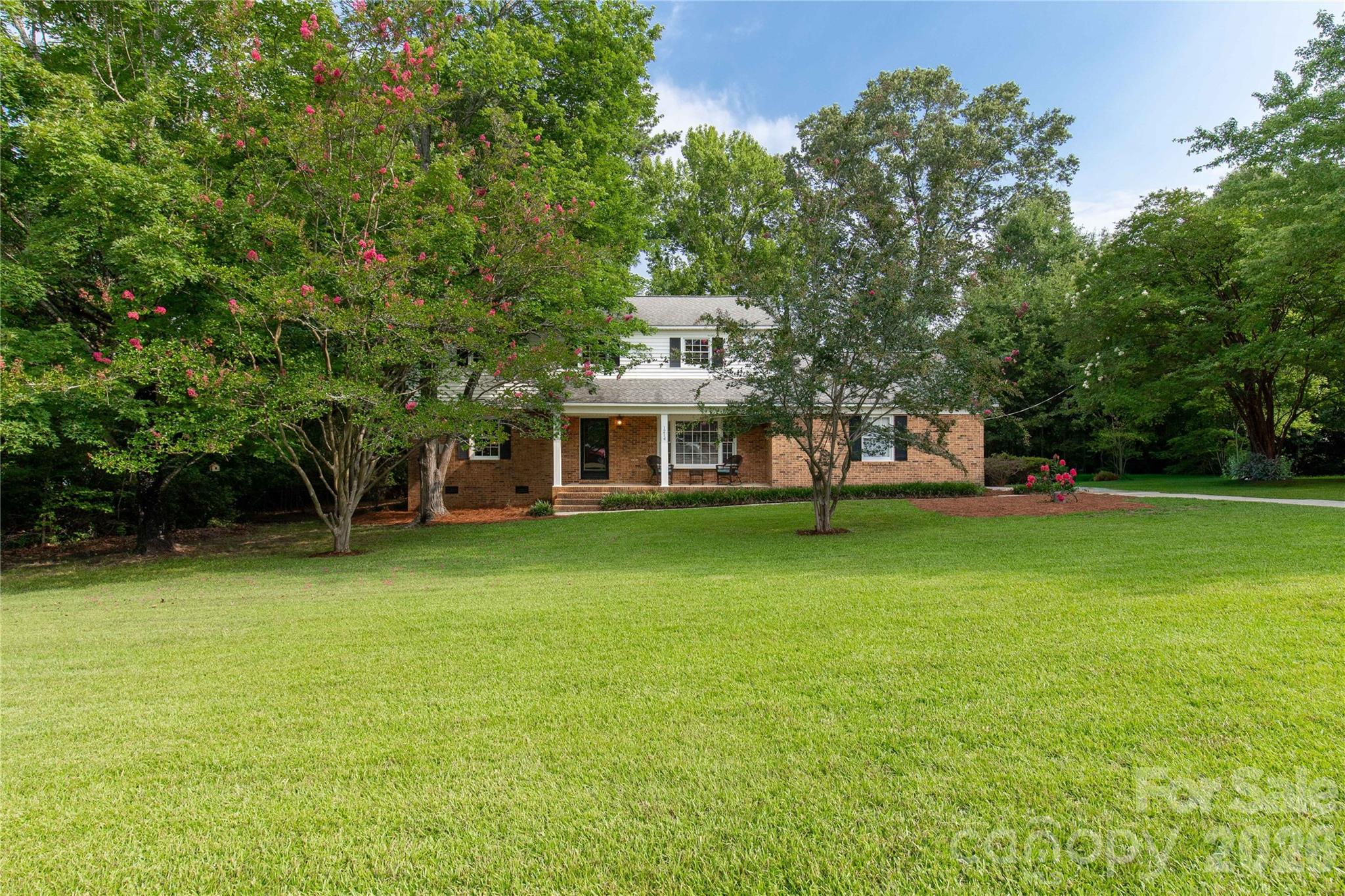 1214 Hawthorne Rd, Lancaster, SC 29720