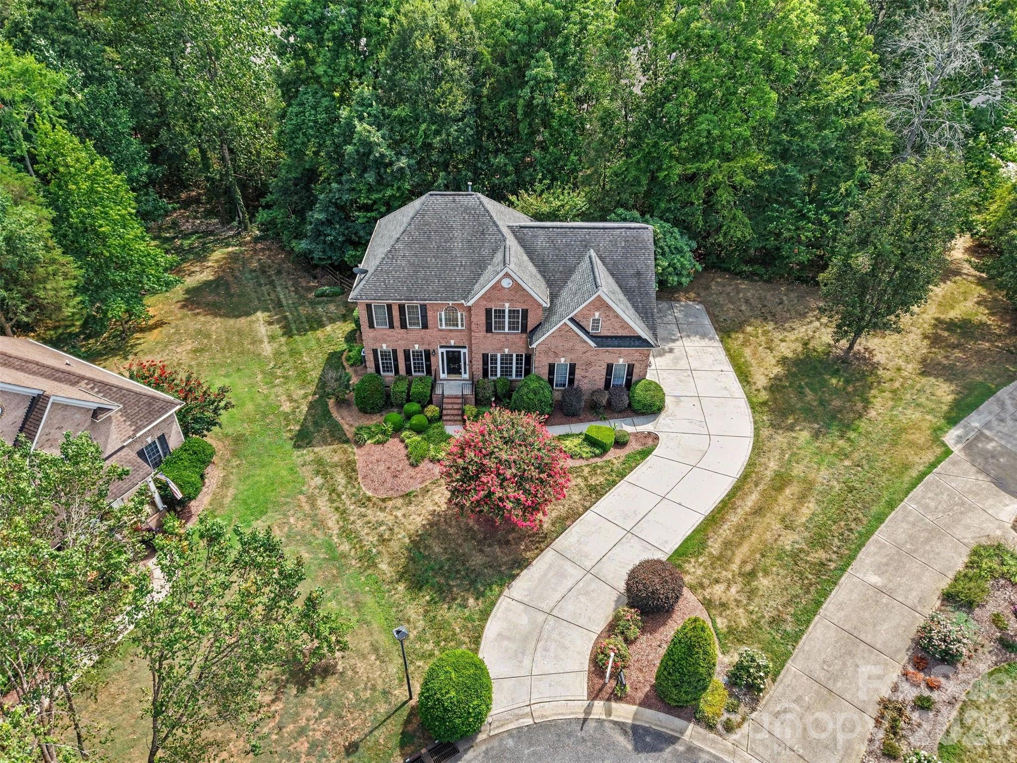 4523 Brent Wood Dr, Belmont, NC 28012