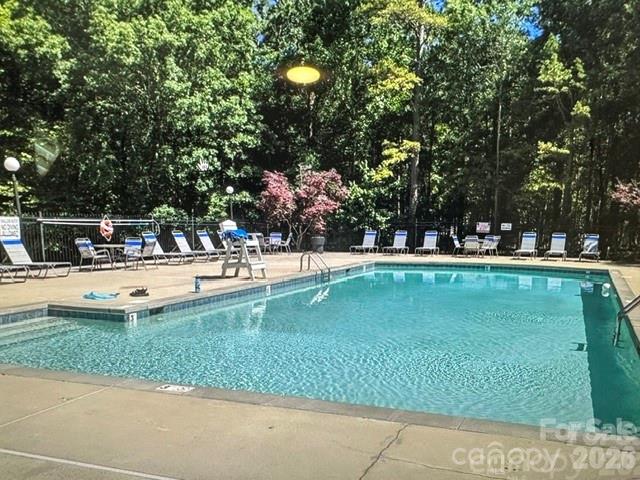 9022 Brad Ct, Matthews, NC 28104