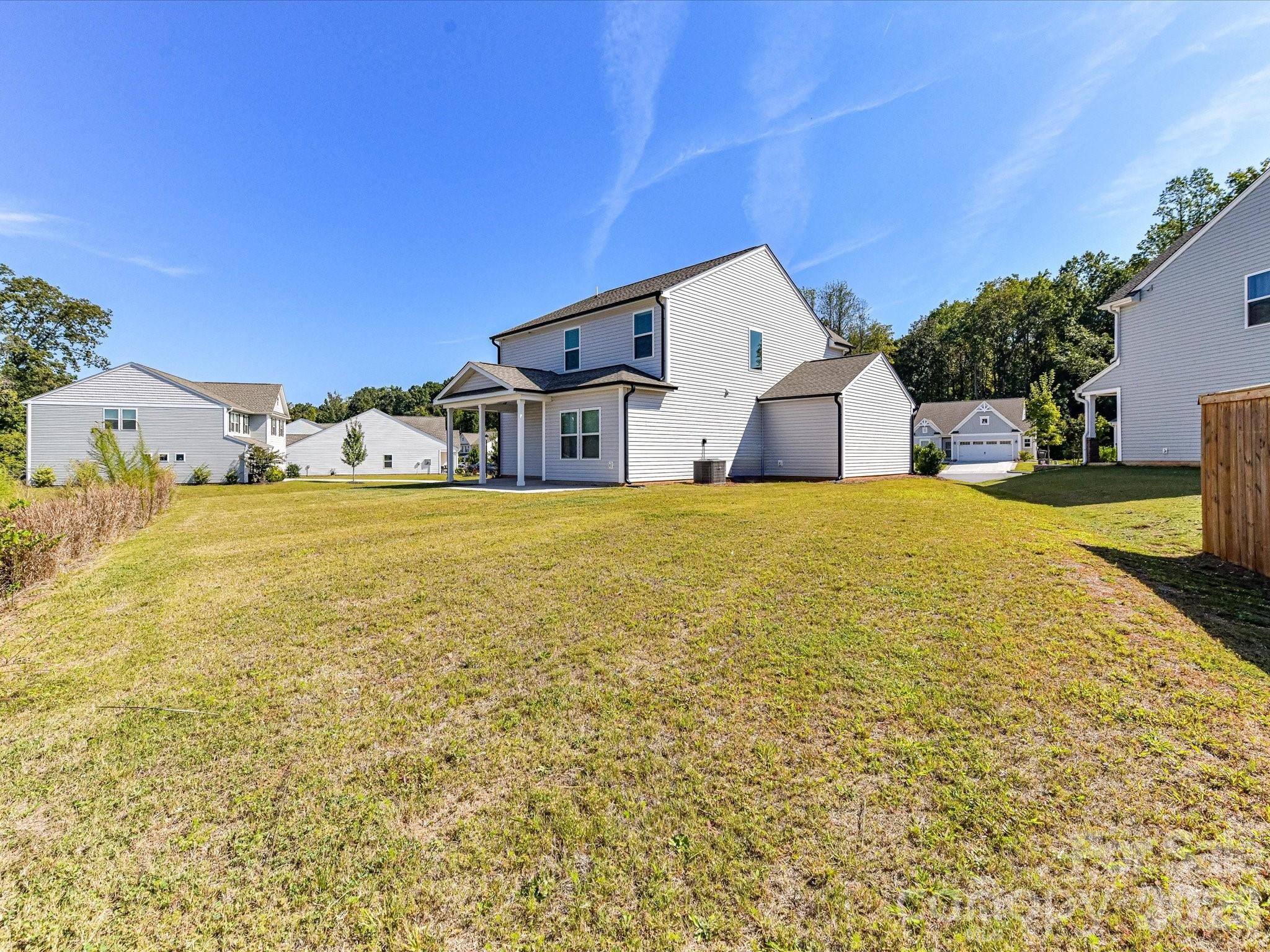104 Trissy Ct, Statesville, NC 28625