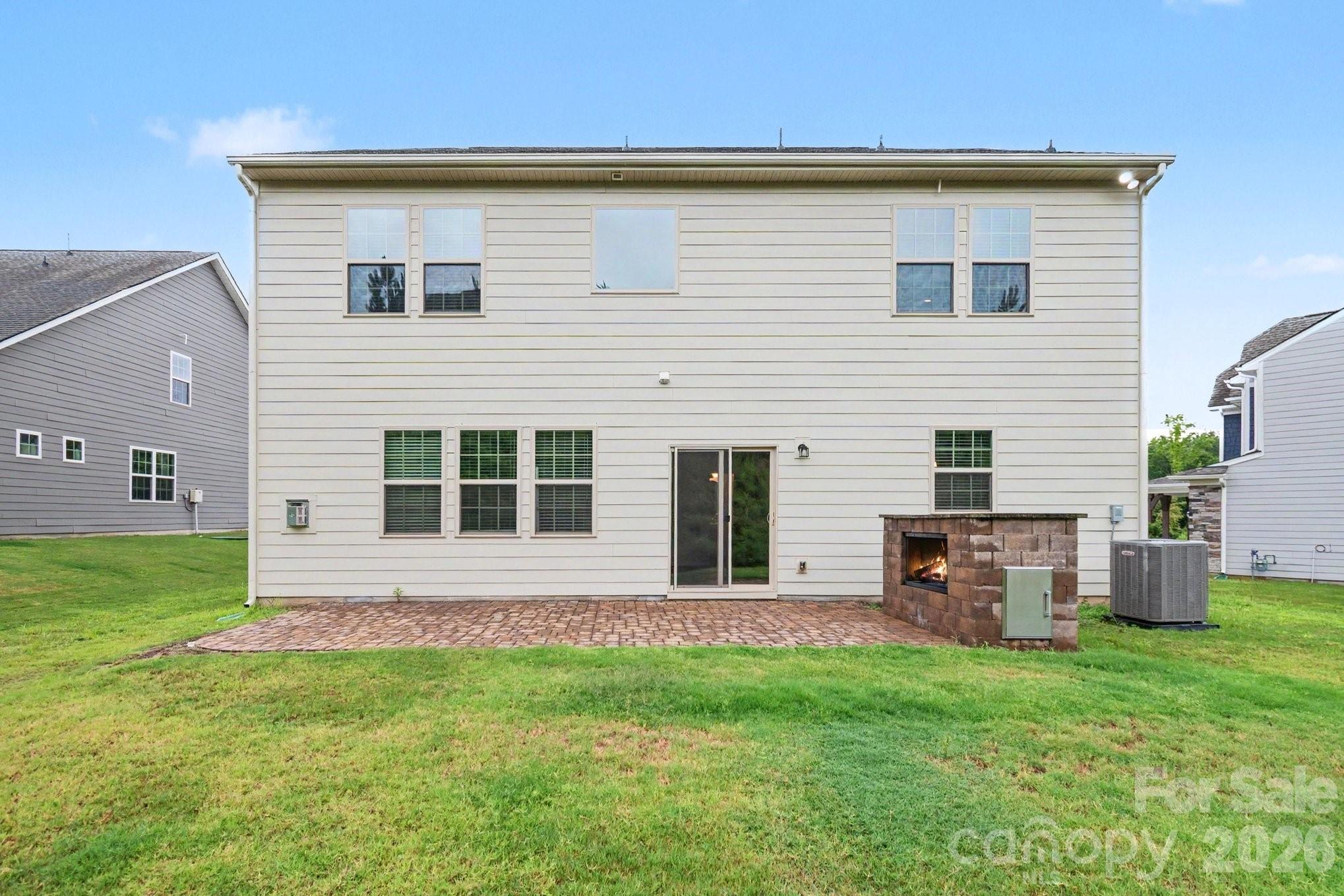 16846 Cozy Cove Rd, Charlotte, NC 28278