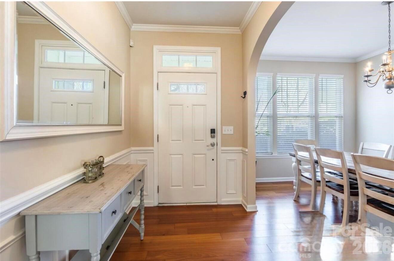 555 Pine Links Dr, Tega Cay, SC 29708