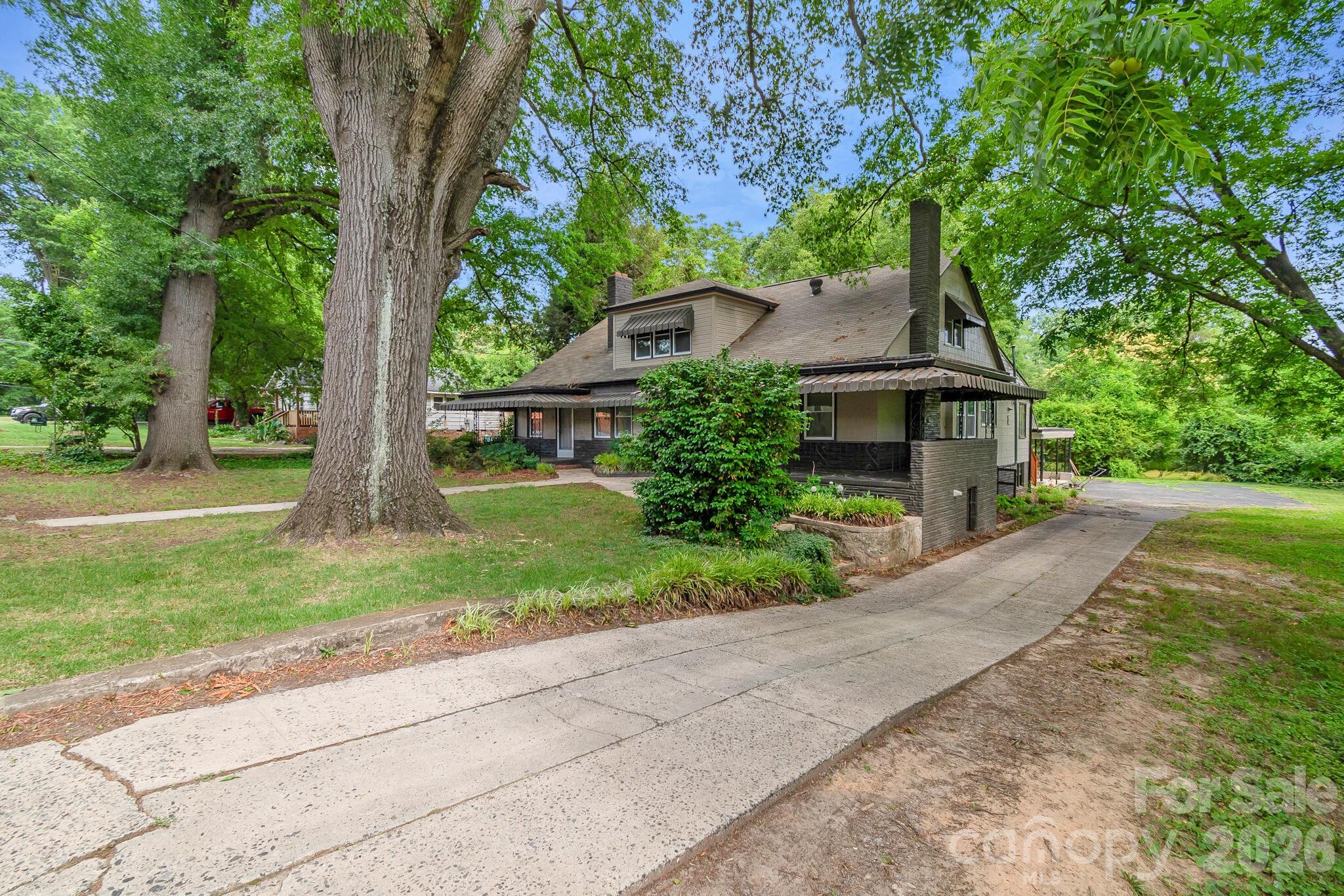 912 Rankin Ave, Gastonia, NC 28052