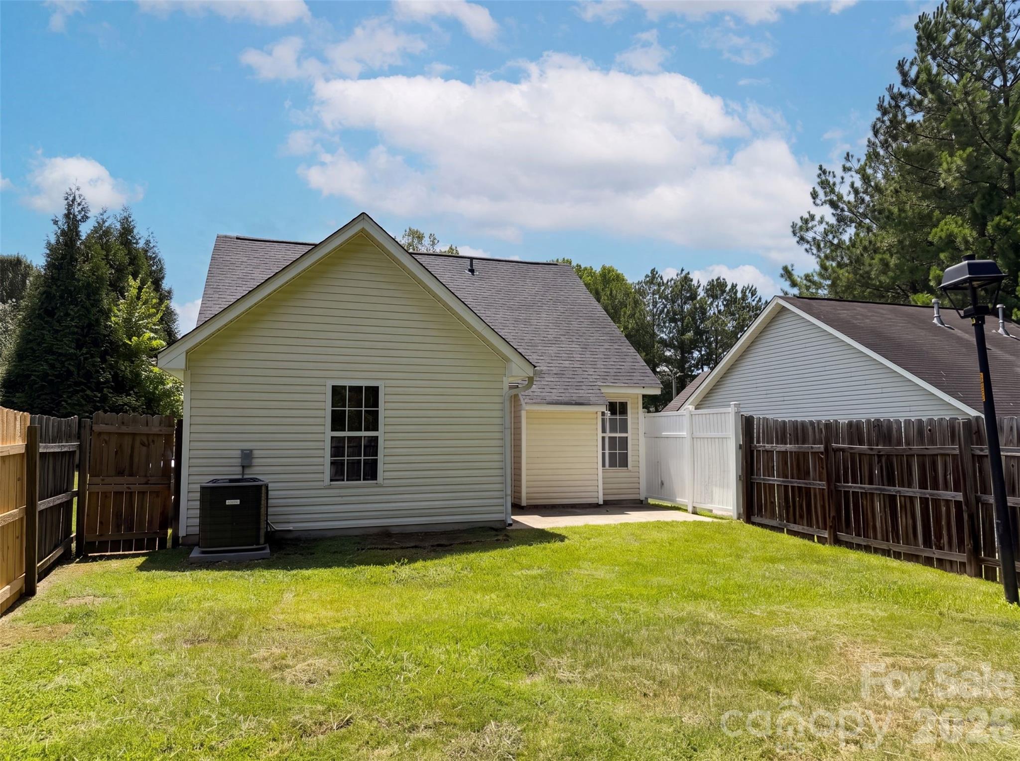 2025 Duke Adam St, Kannapolis, NC 28083