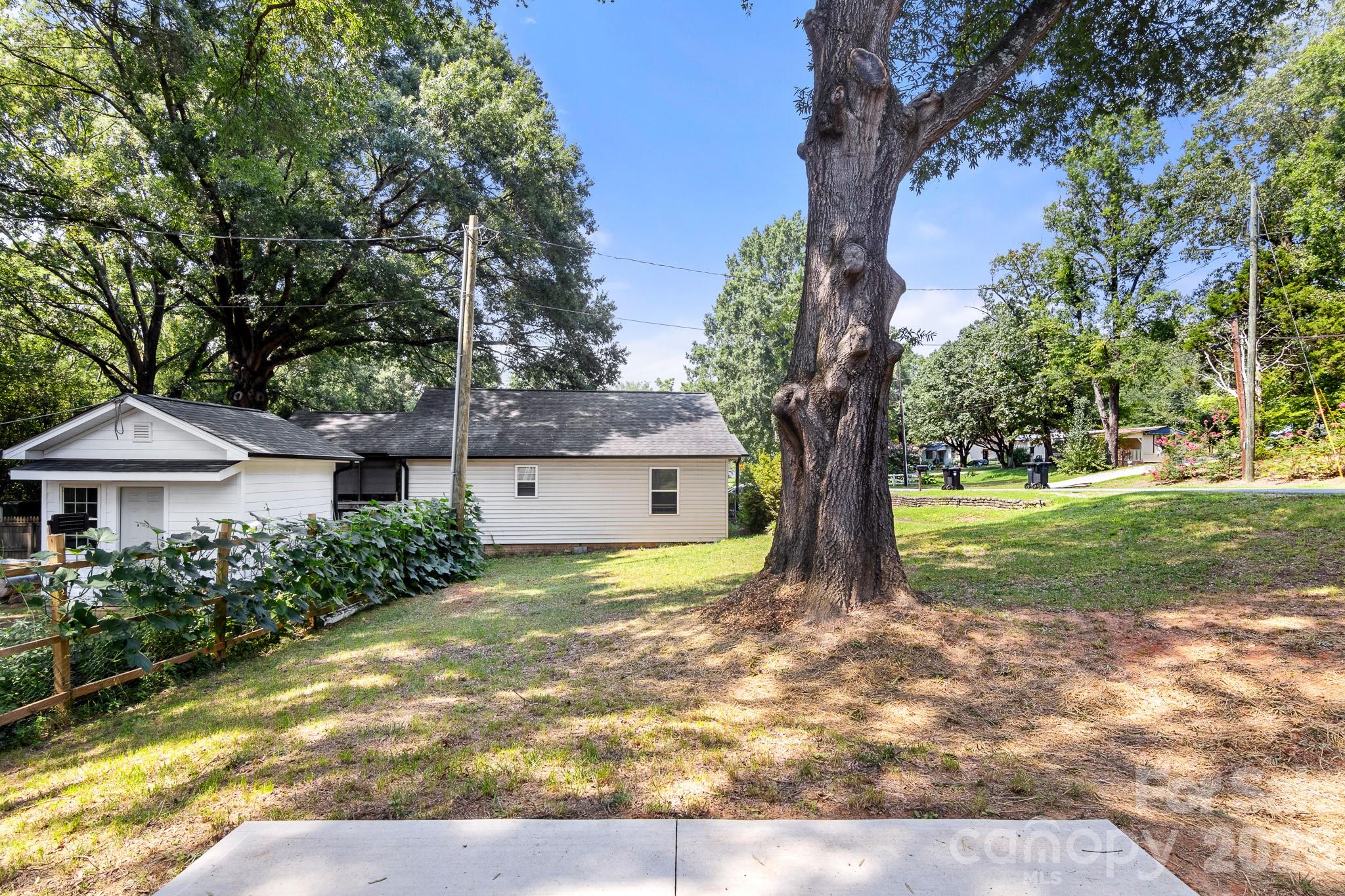 600 Sunderland Rd, Concord, NC 28027