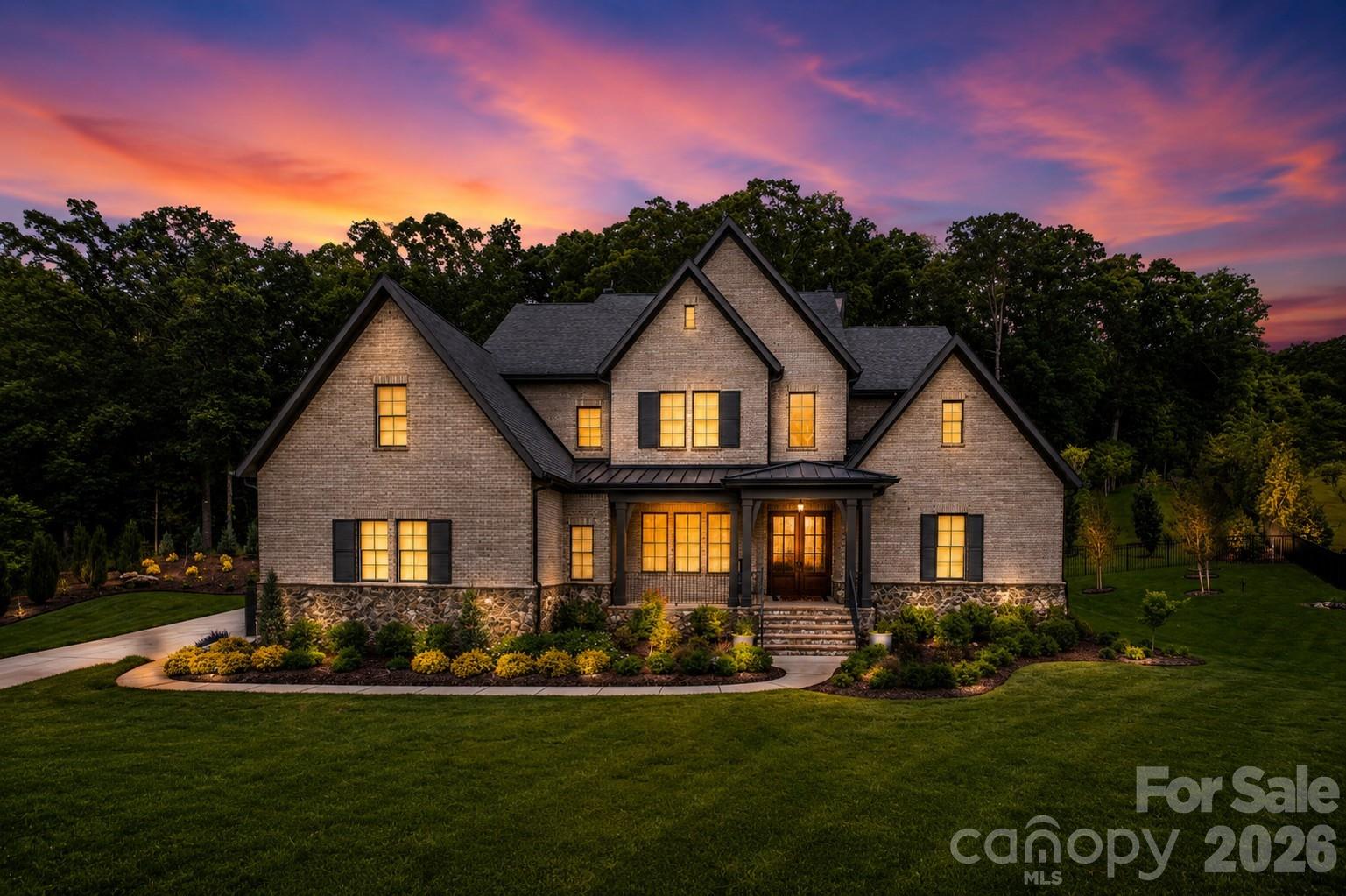 1115 Shelton Oaks Ct, Matthews, NC 28105