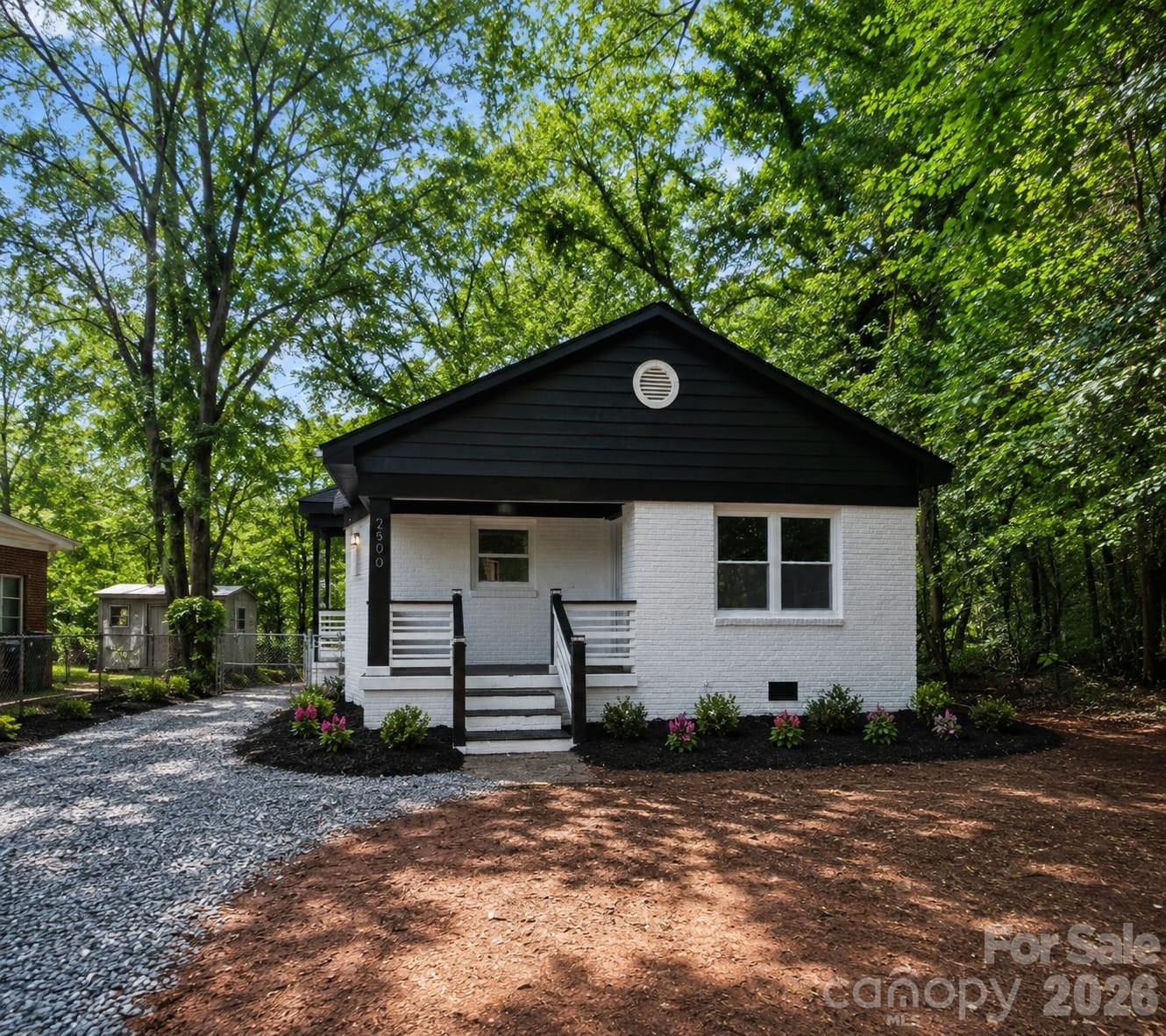2500 Markham Ct, Charlotte, NC 28205