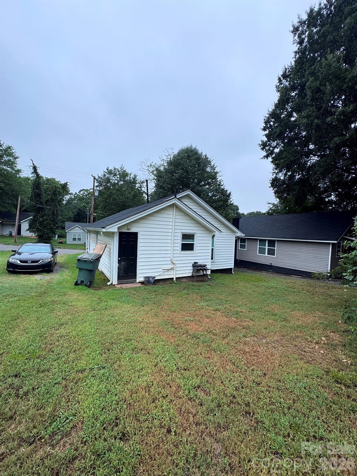 512 S Gray St, Gastonia, NC 28052