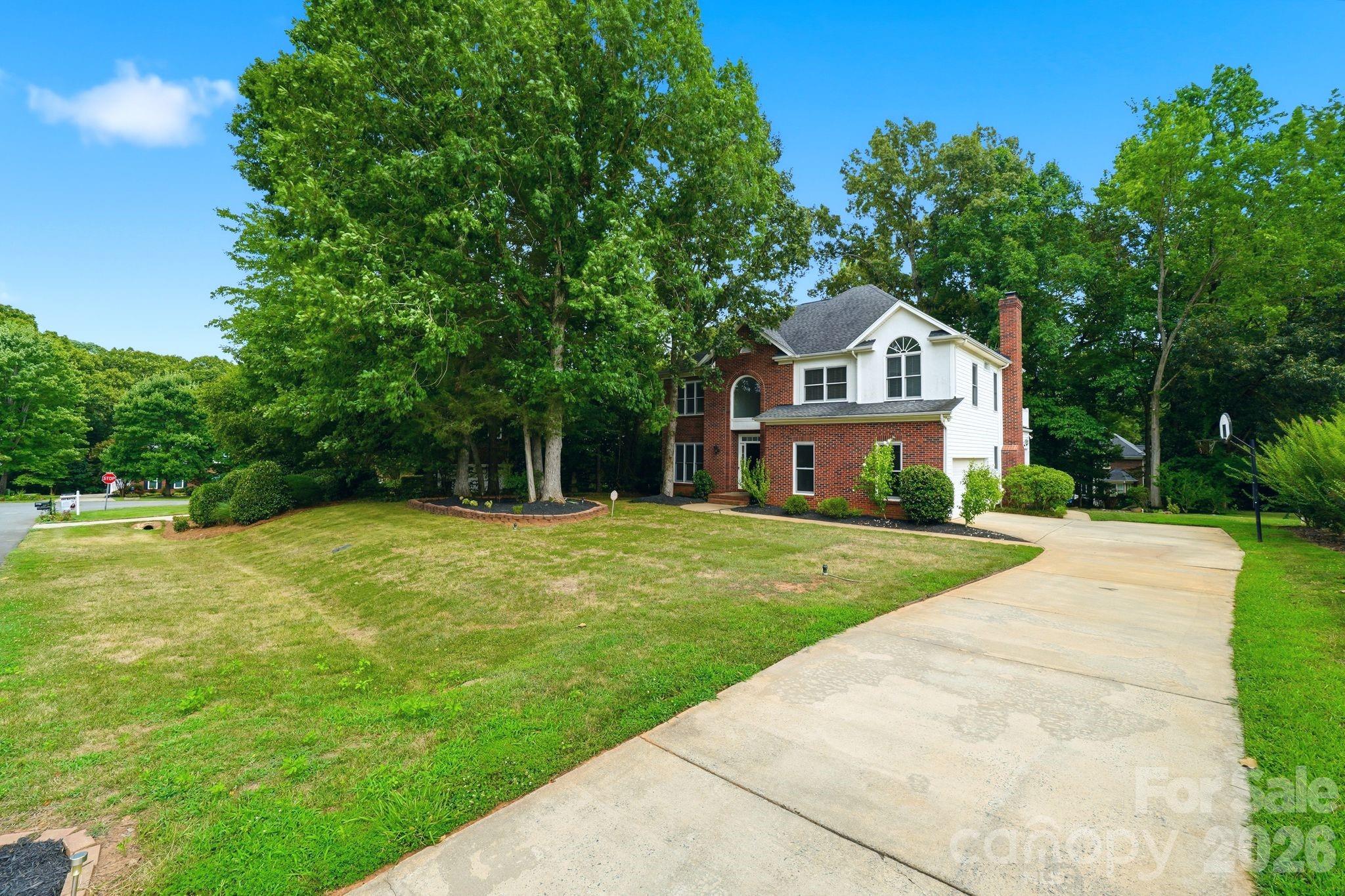 5305 Ravenglass Ct, Waxhaw, NC 28173