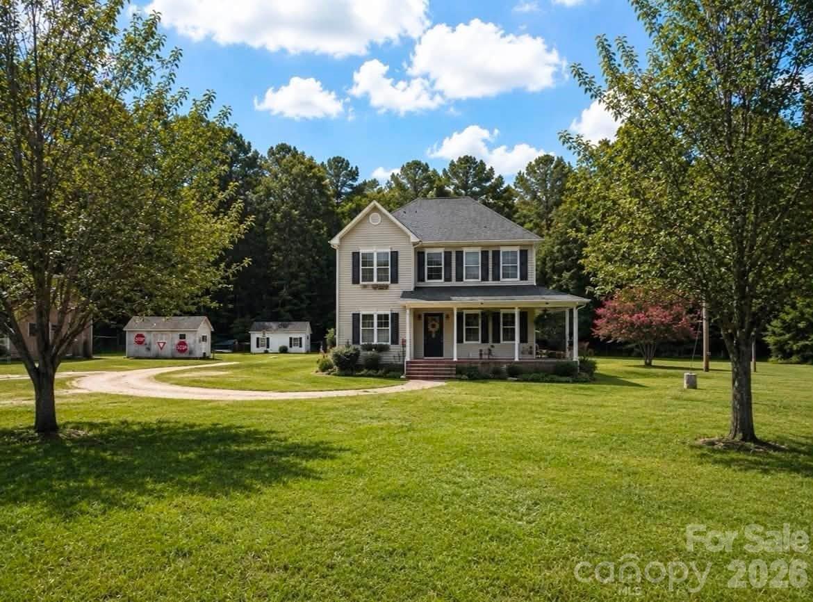 1003 Slick Rock Rd, Chester, SC 29706
