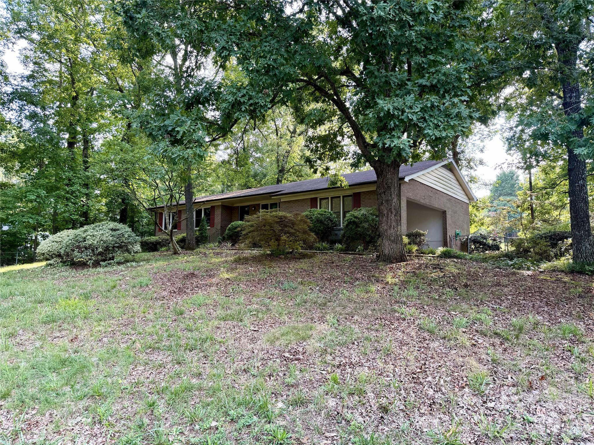 2207 Billy St, Kannapolis, NC 28083