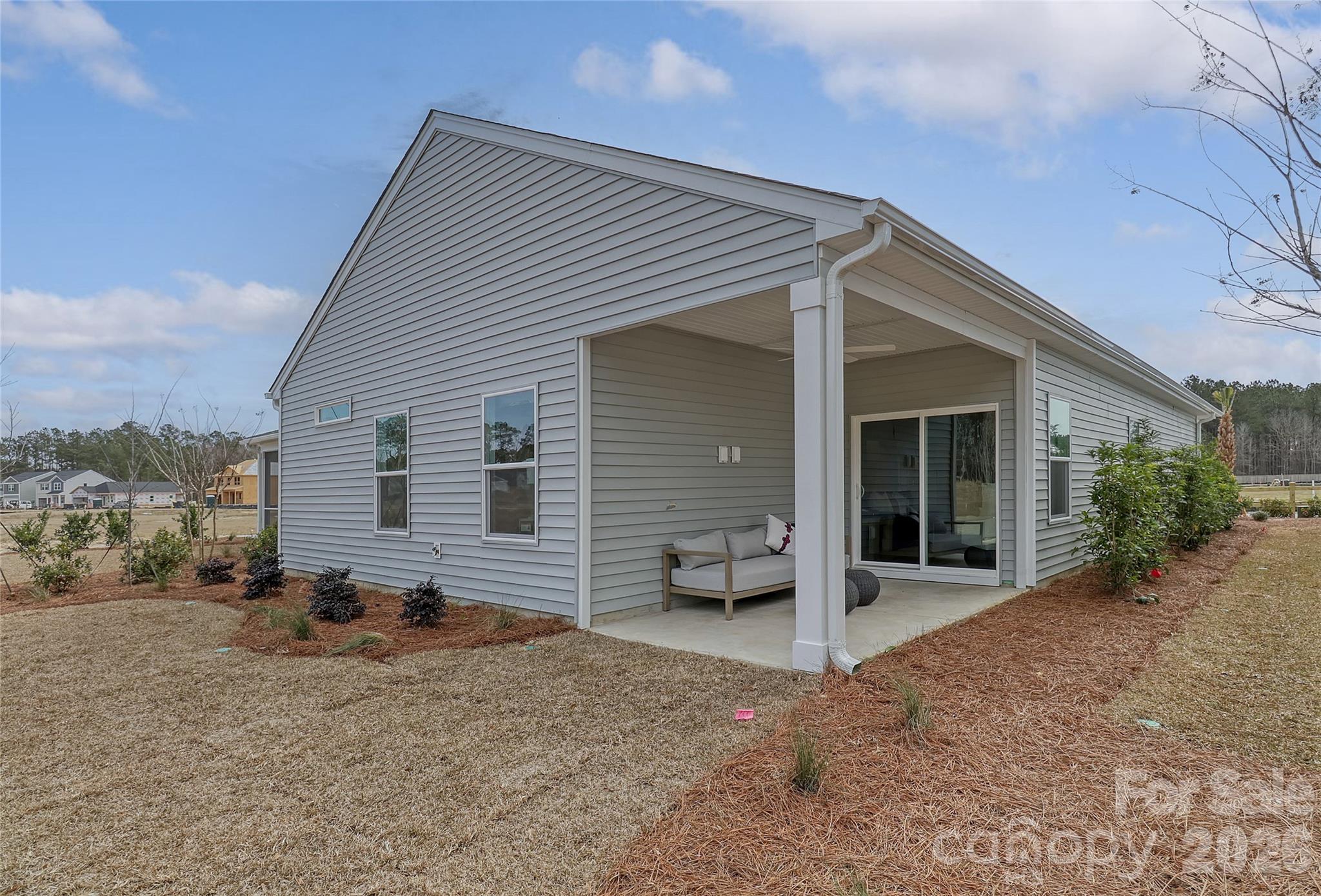 4016 Juno Dr, Charlotte, NC 28215
