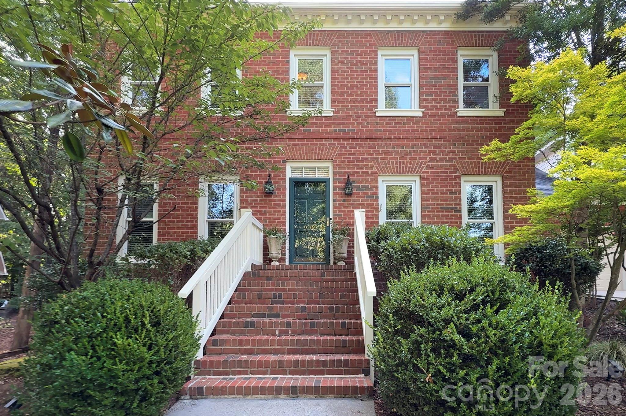 9209 Hanover South Trl, Charlotte, NC 28210
