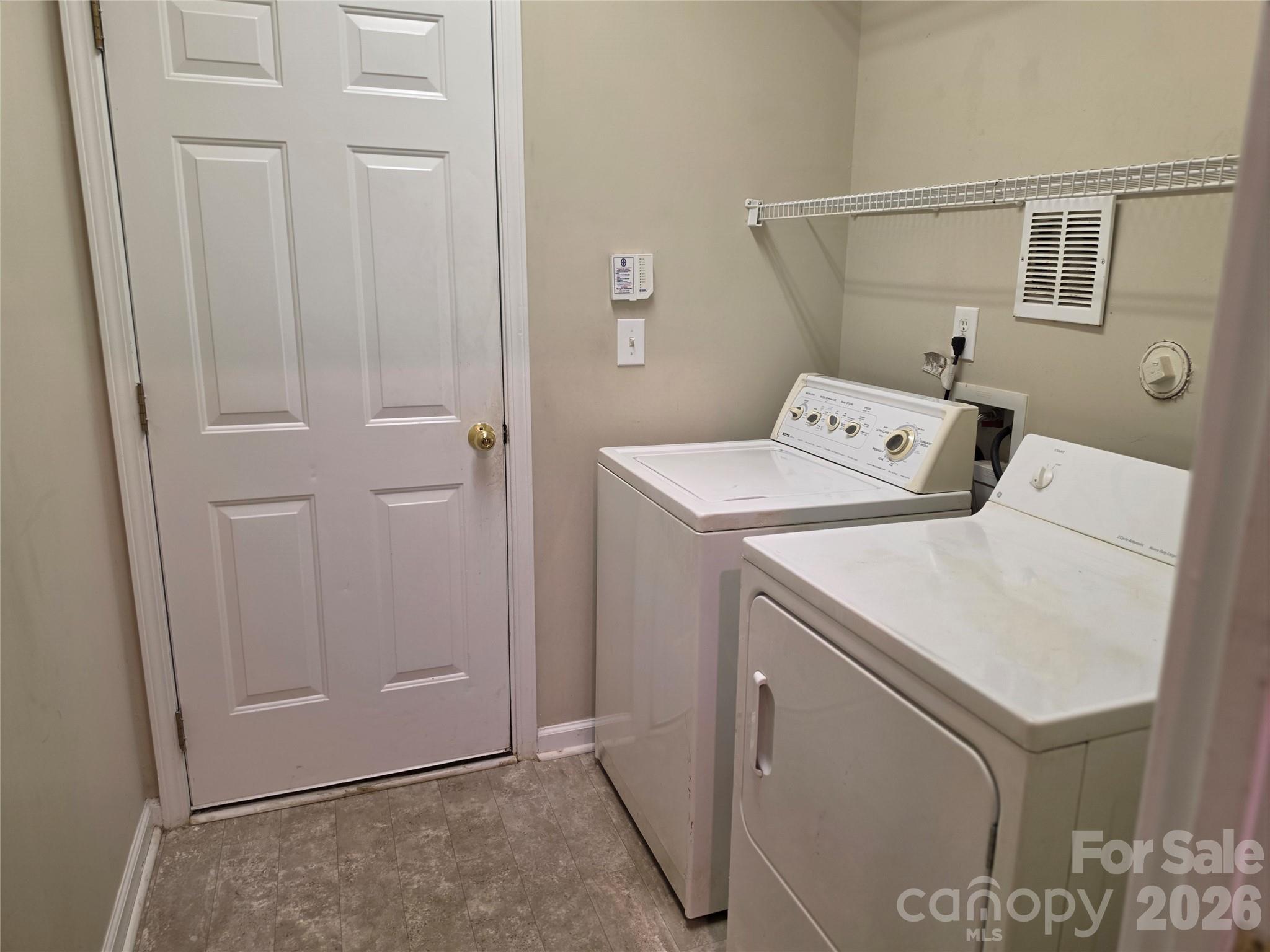 4715 Stoney Brook Ln #21, Harrisburg, NC 28075