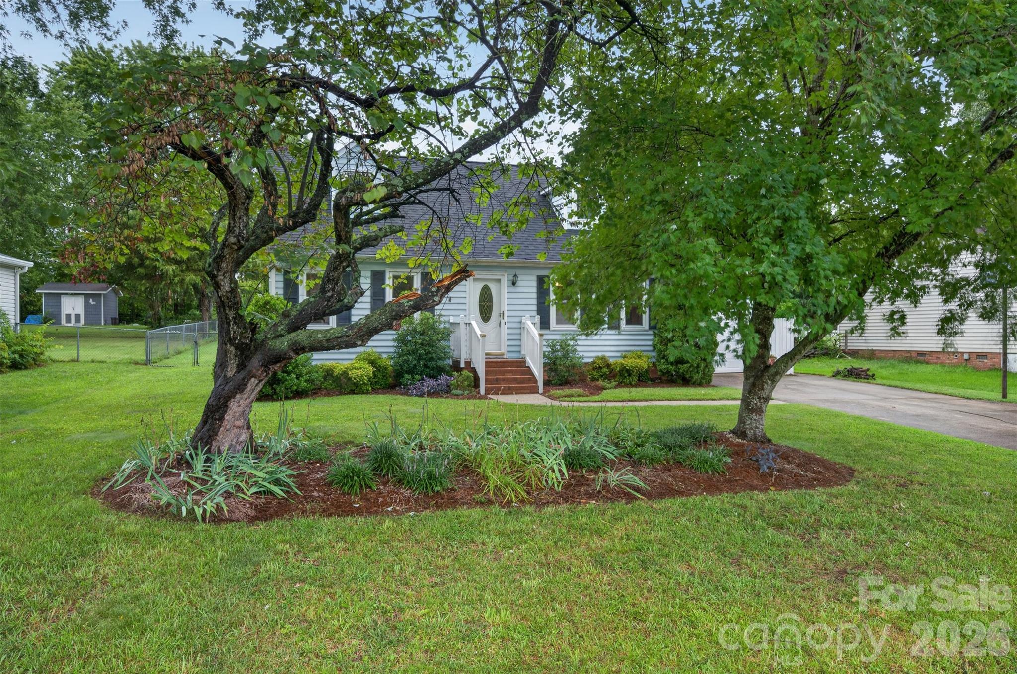 3550 Farm Lake Dr SW, Concord, NC 28027