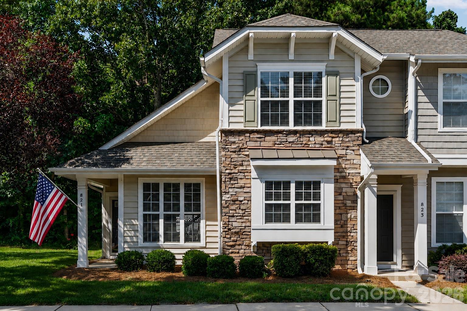 821 Lacebark Dr, Rock Hill, SC 29732