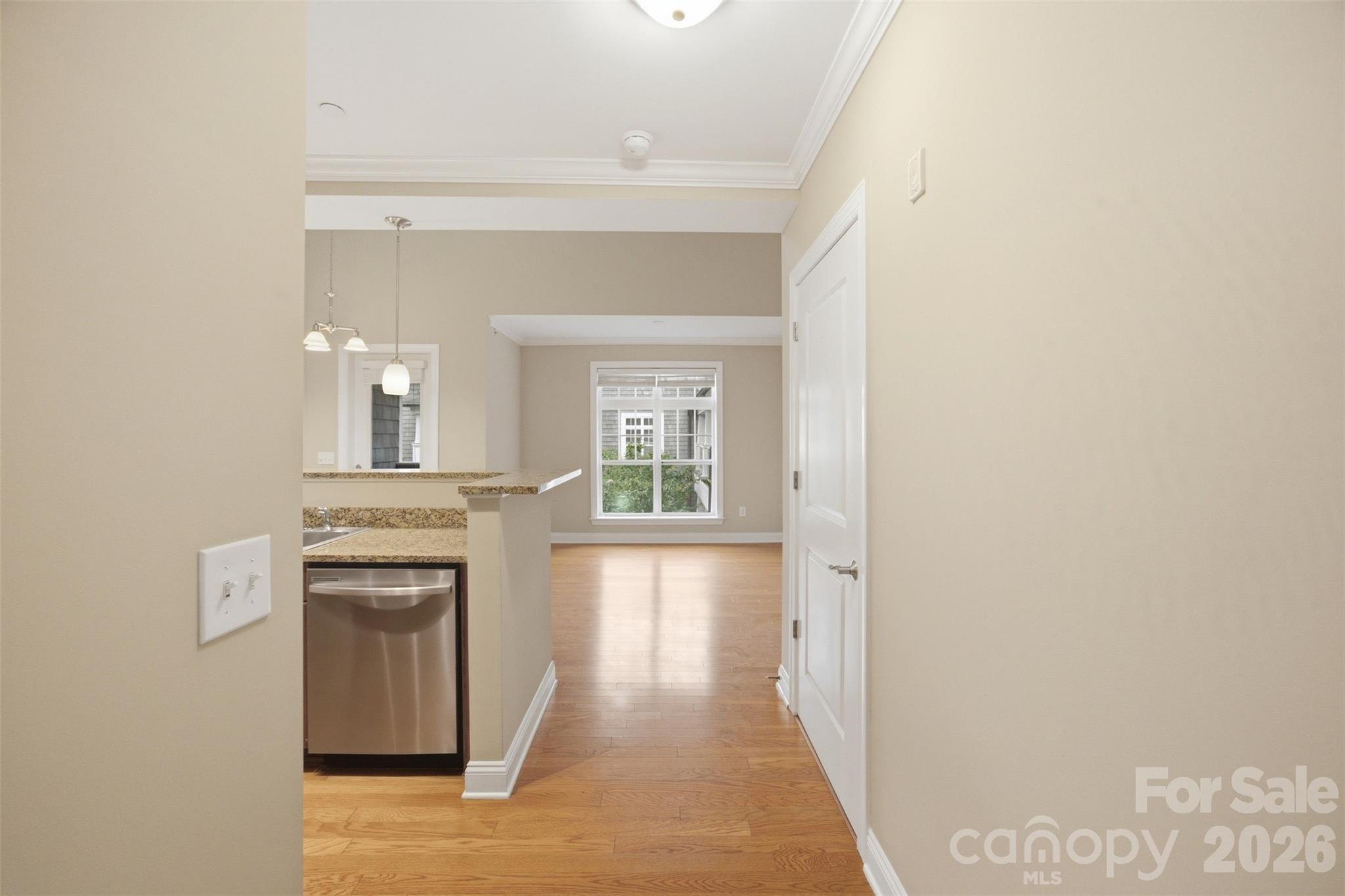 301 E Tremont Ave #318, Charlotte, NC 28203