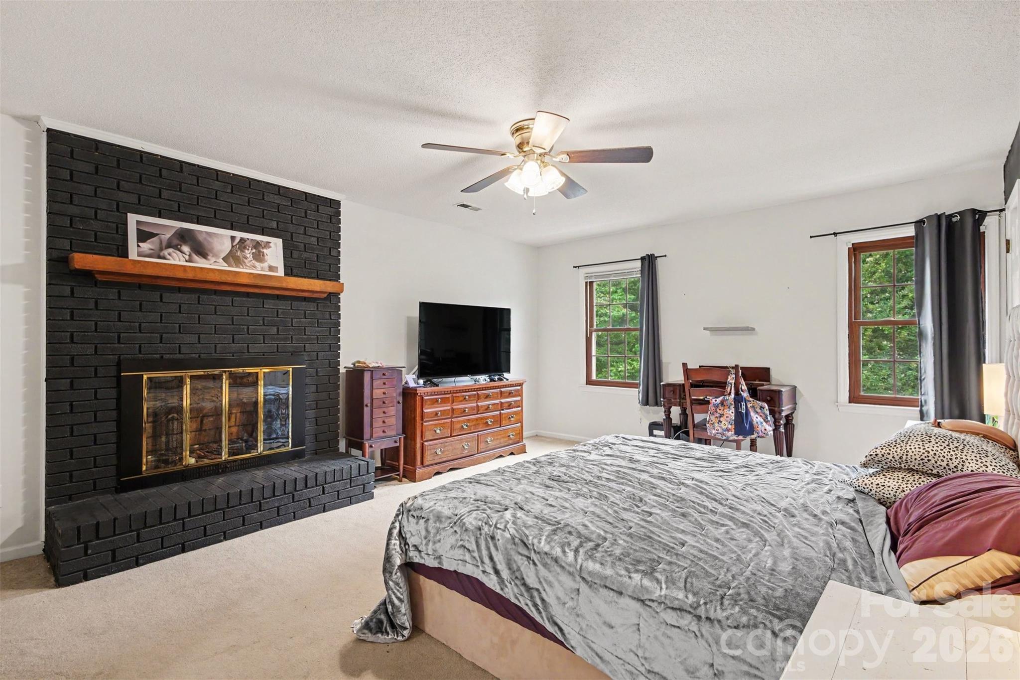 1416 Rivermont Dr, Gastonia, NC 28054