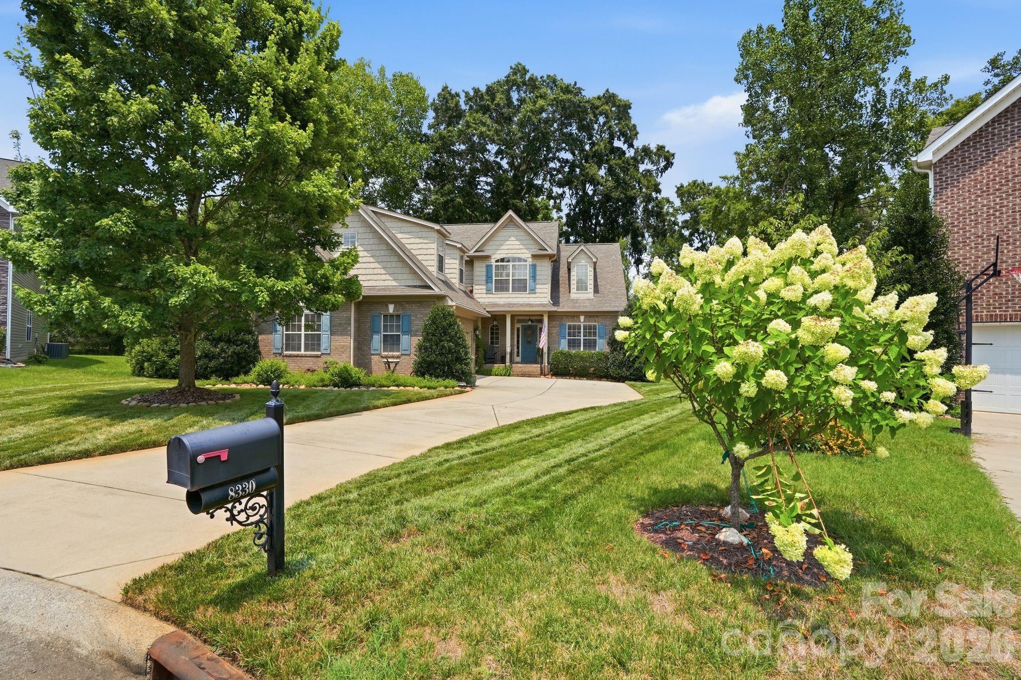 8330 Bourgess Ct, Fort Mill, SC 29707