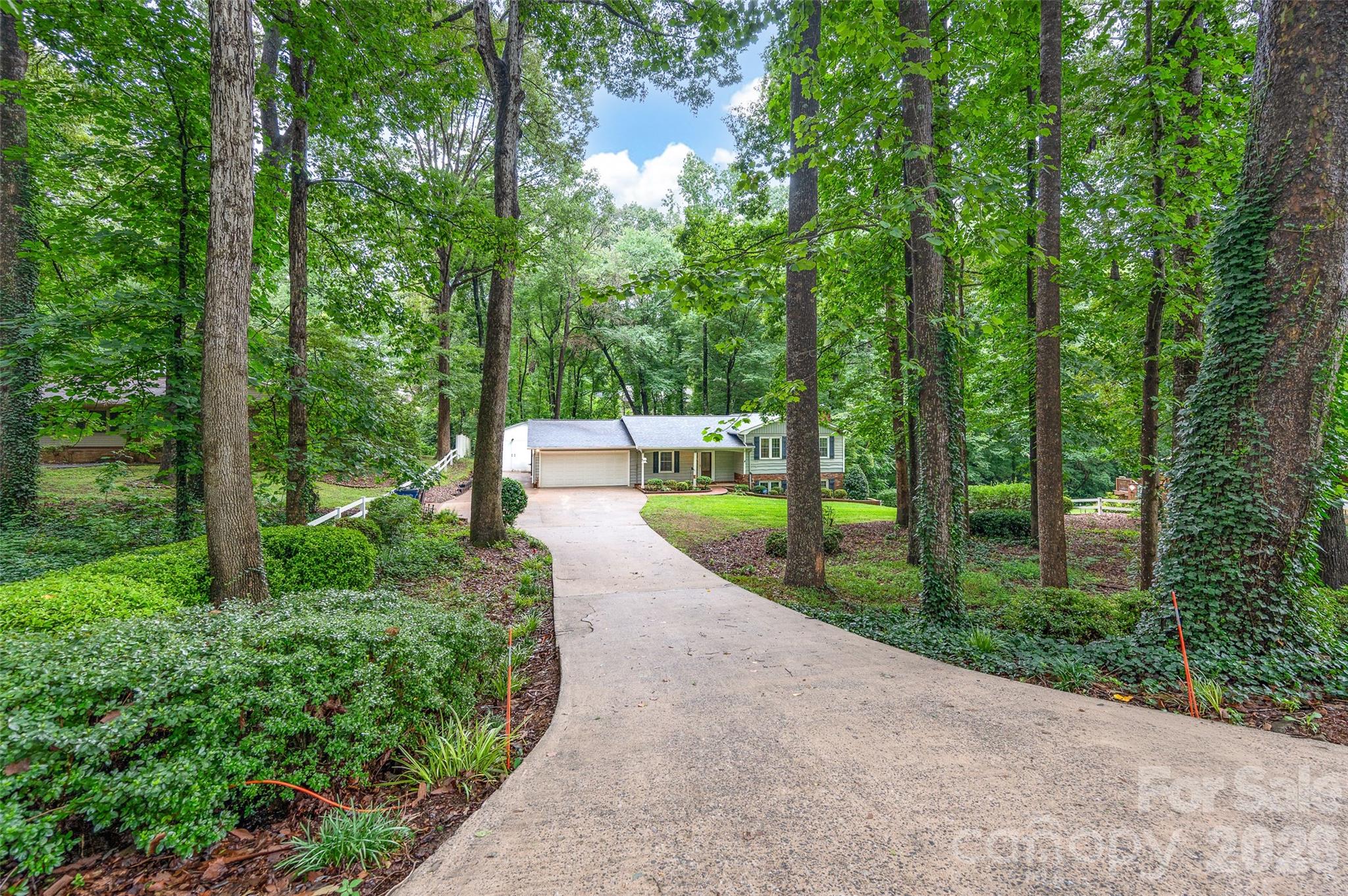 2602 Shearer Dr, Statesville, NC 28625