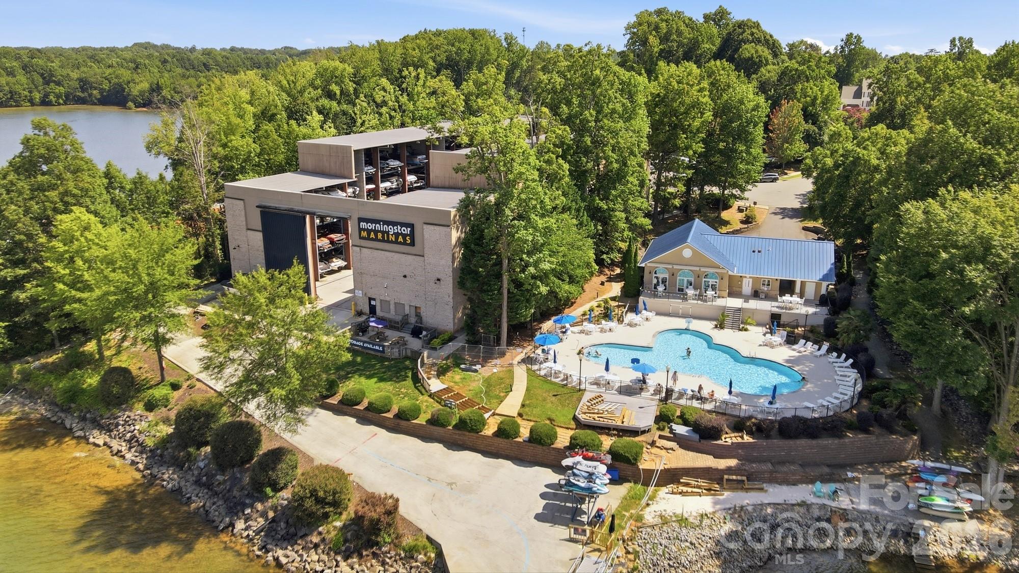 20124 Bascom Ridge Dr, Cornelius, NC 28031