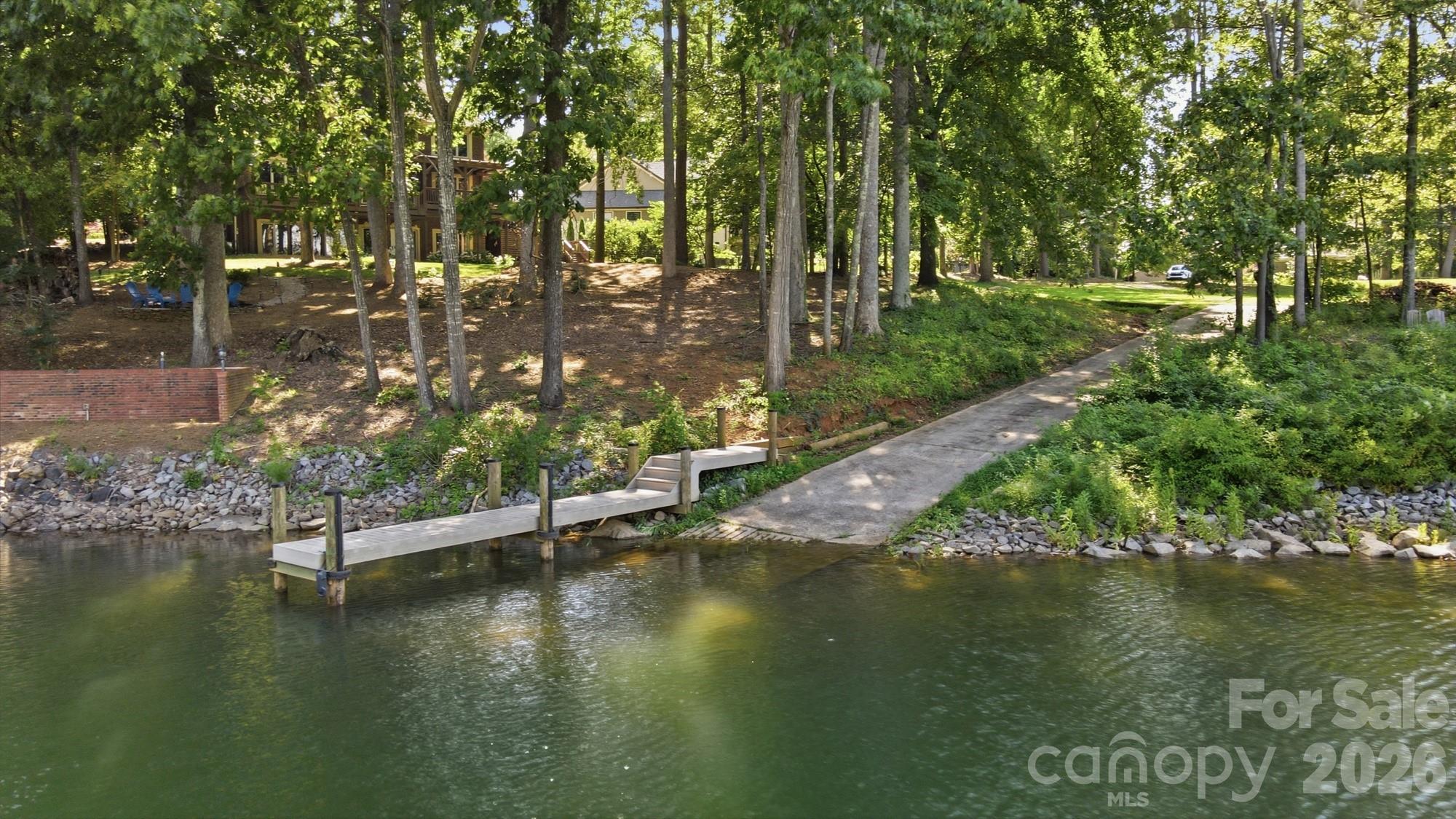 110 Henry Ln, Mooresville, NC 28117