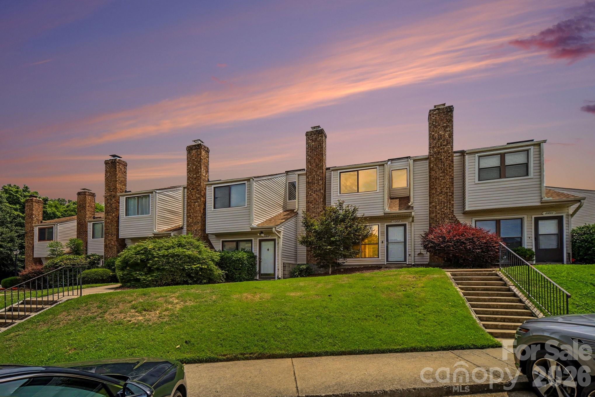 11009 Carmel Crossing Rd, Charlotte, NC 28226