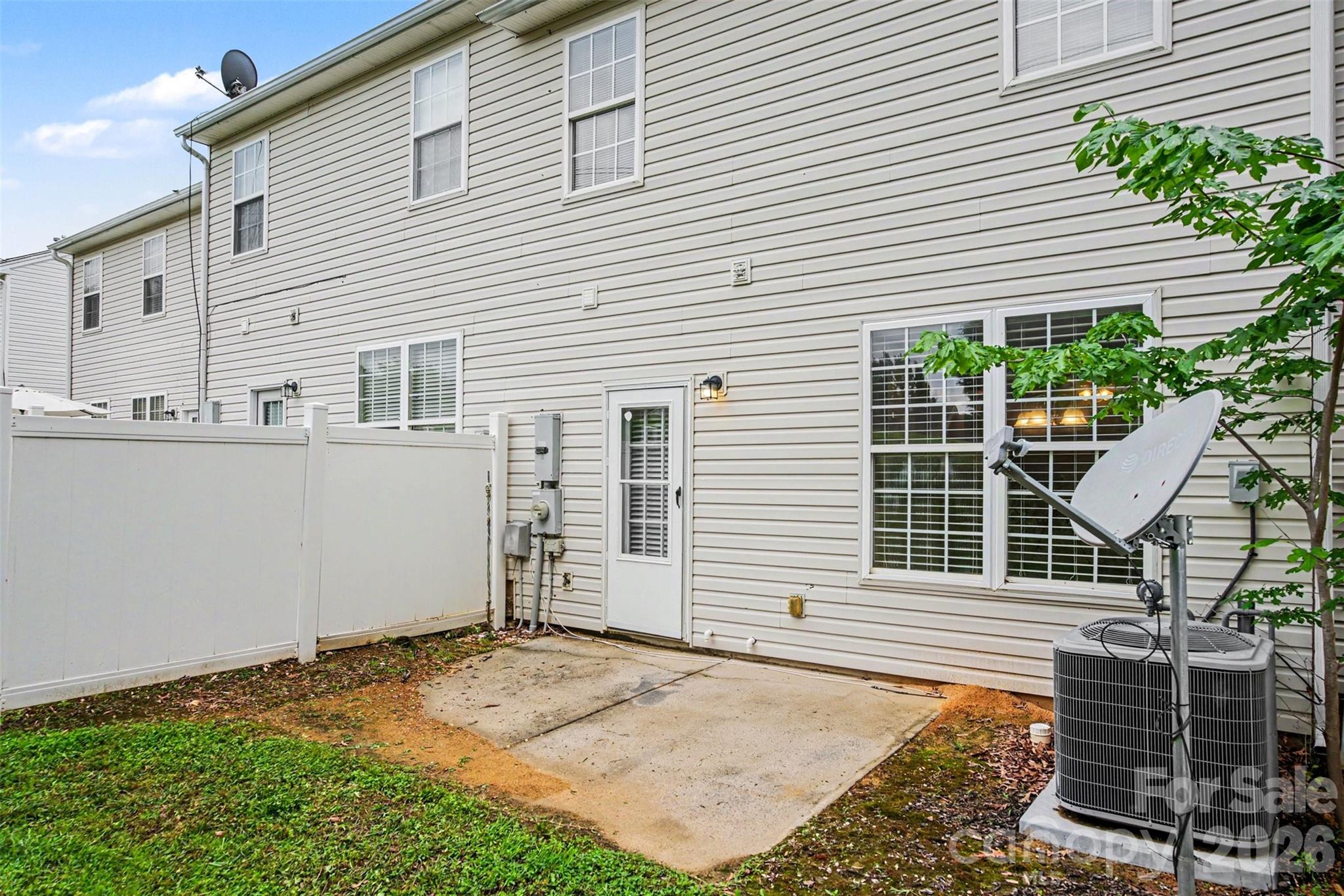 7763 Abigail Glen Dr, Charlotte, NC 28212
